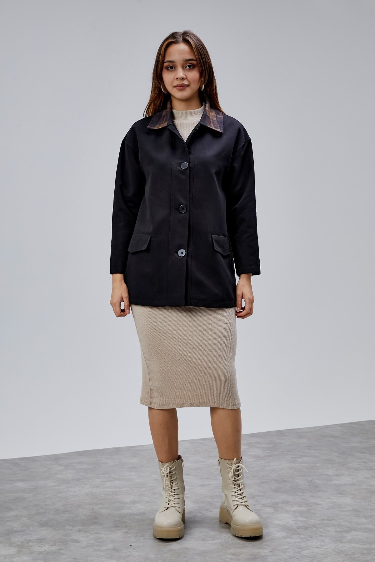 Mia Siyah Ekose Yaka Cepli Oversize Trençkot