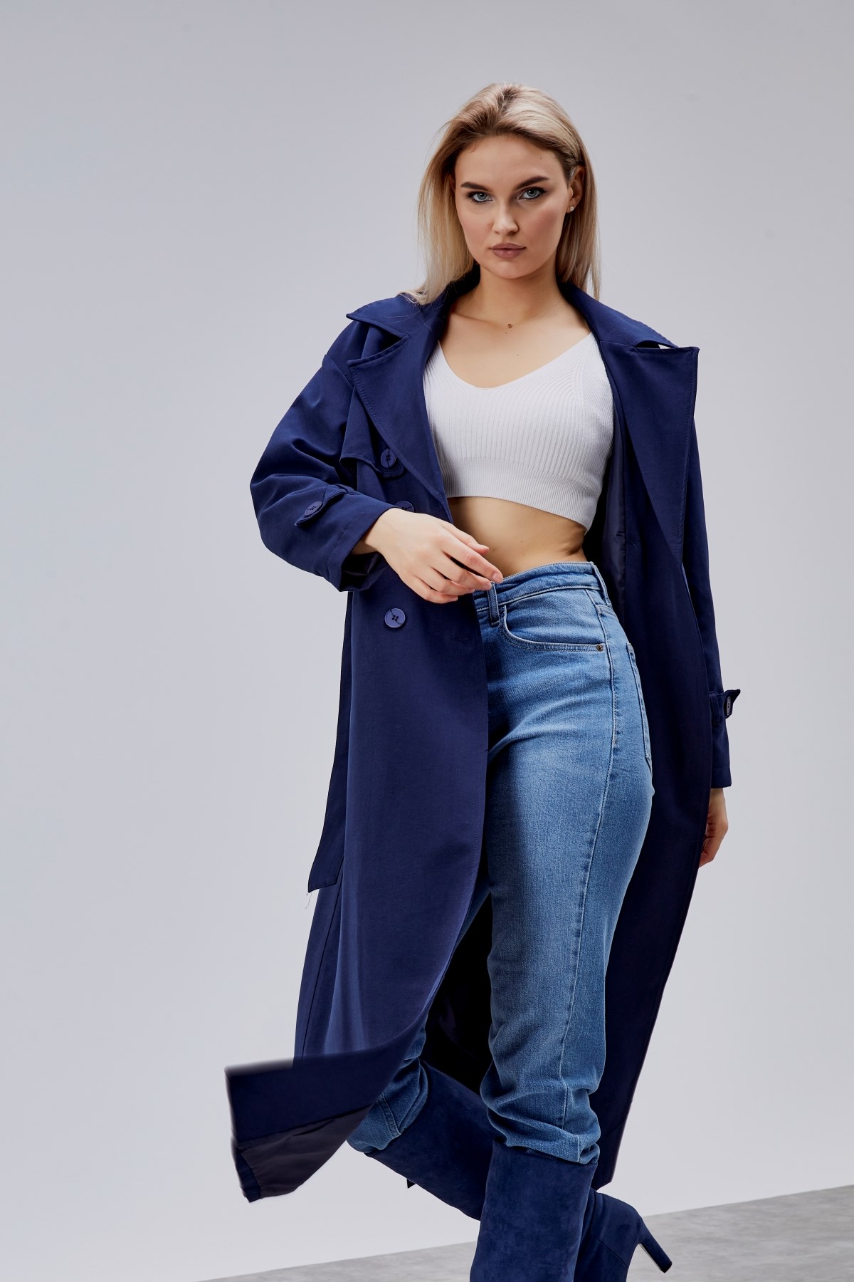 Oversize Rüzgarlık Detaylı Trençkot