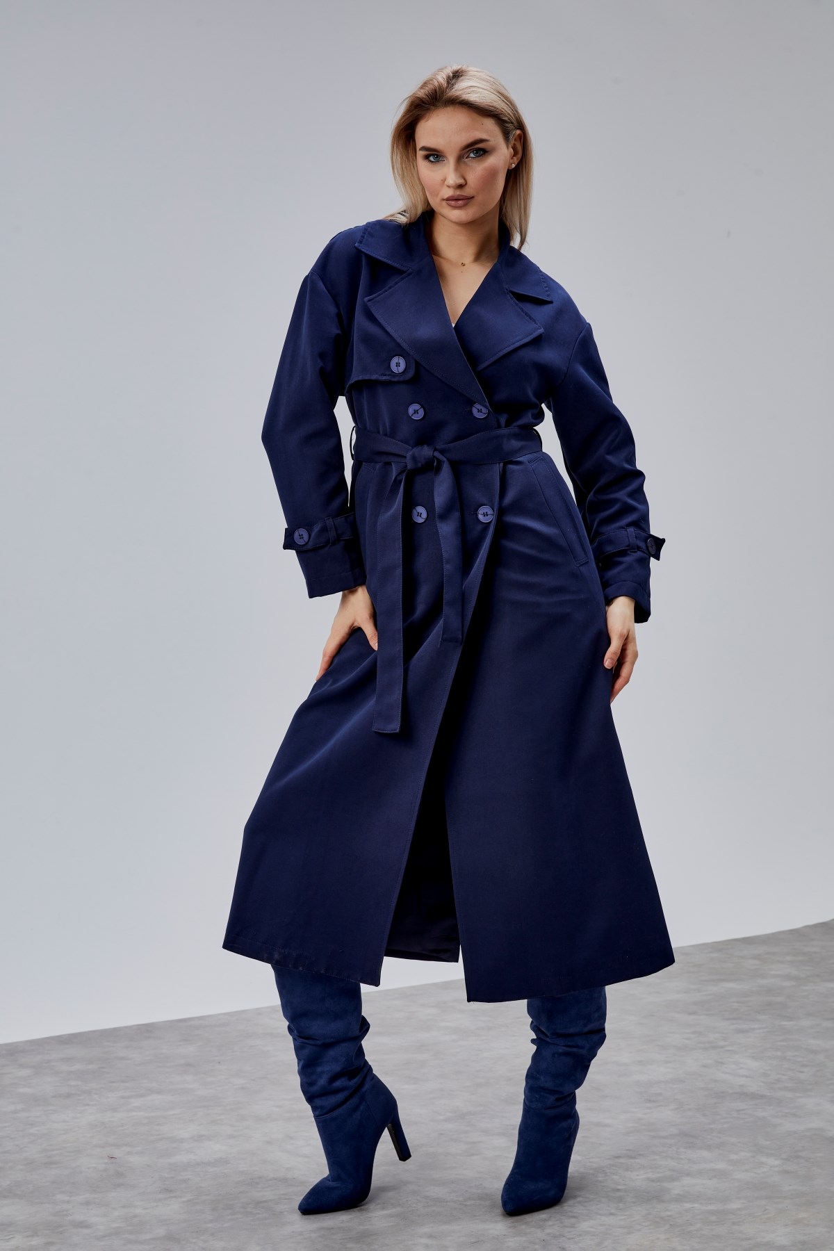 Oversize Rüzgarlık Detaylı Trençkot