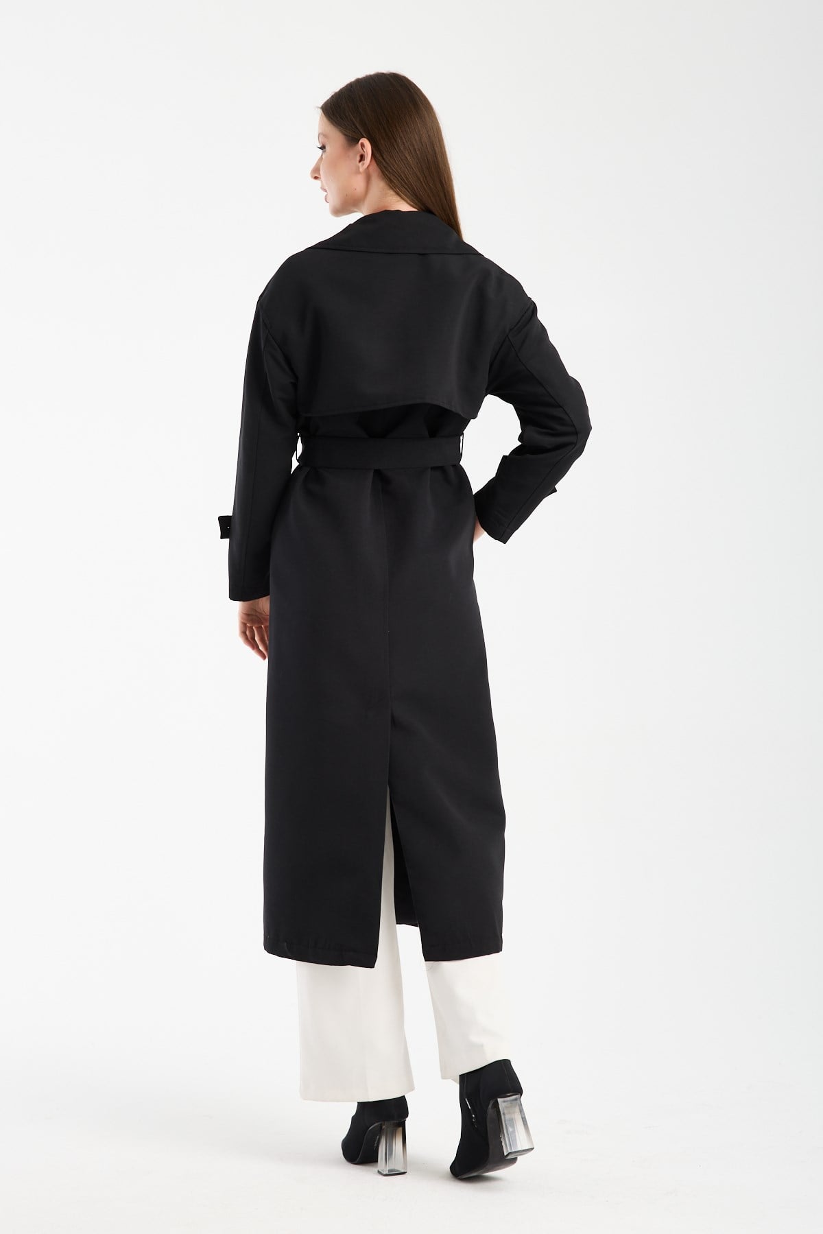Oversize Rüzgarlık Detaylı Trençkot