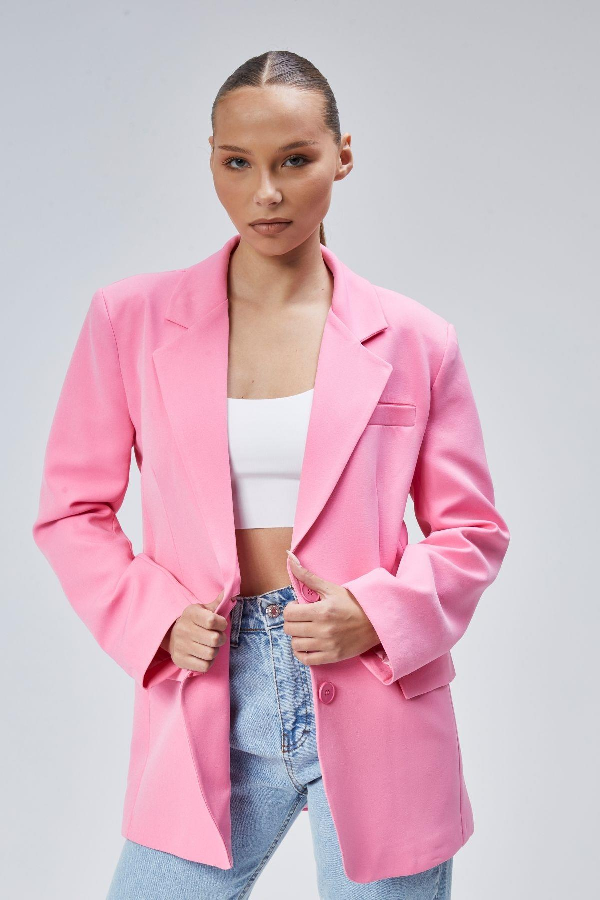 Pembe Kadın Düğmeli Oversize Blazer Ceket