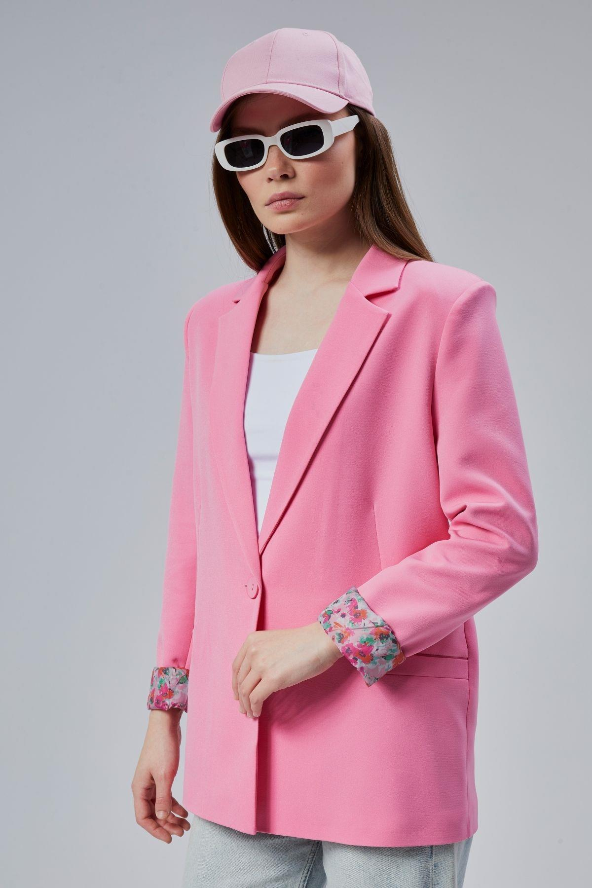 Pembe Kruvaze Yaka Kolu Katlama Detaylı Regular Vatkalı Blazer Ceket