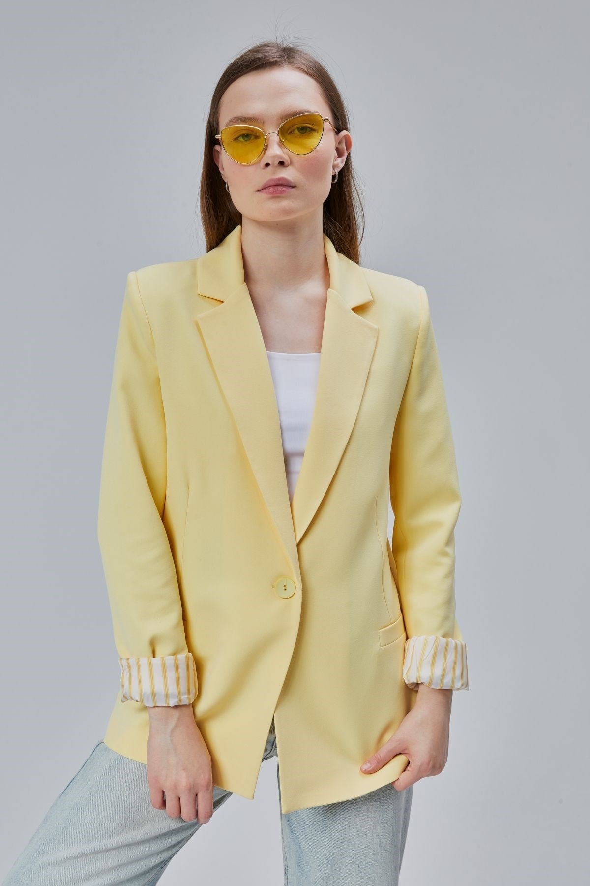 Sarı Kruvaze Yaka Kolu Katlama Detaylı Regular Vatkalı Blazer Ceket