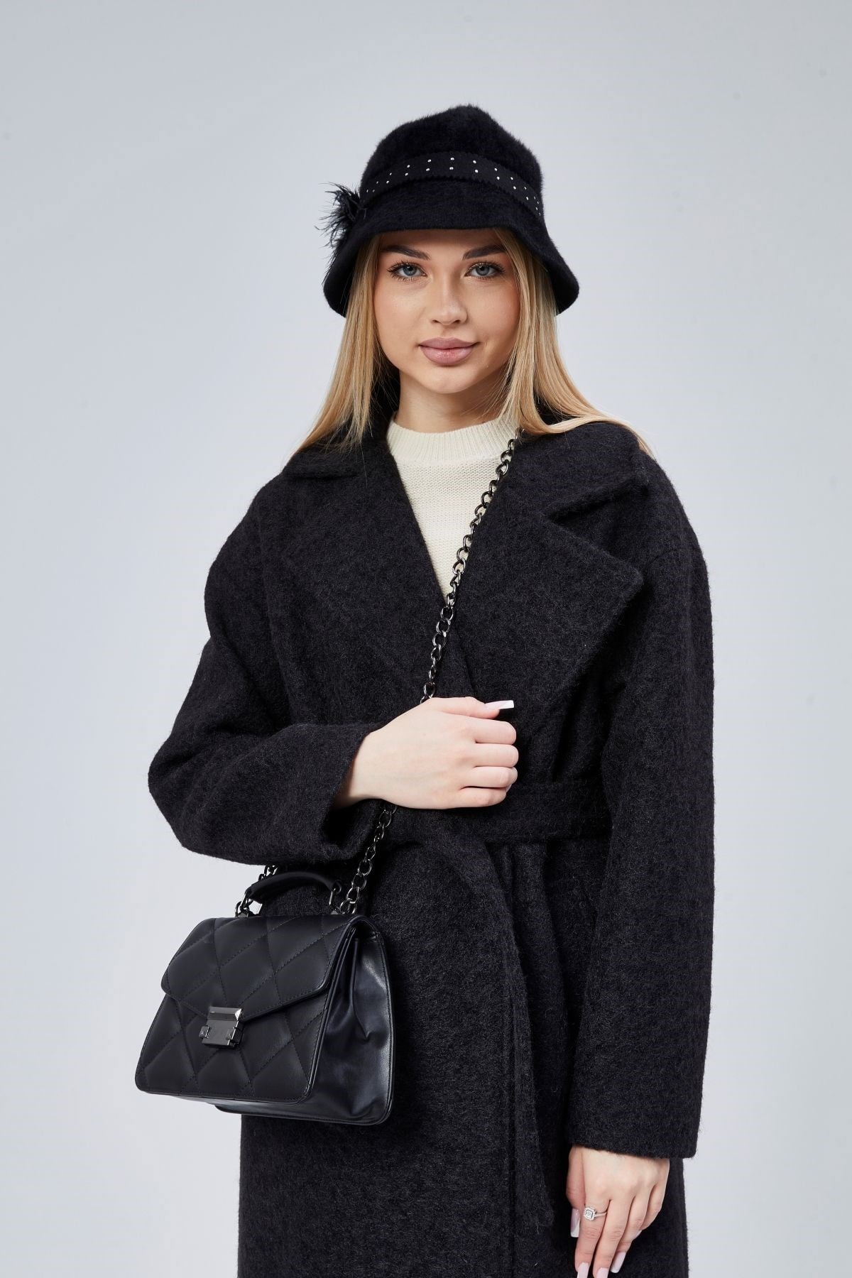 Siyah Buklet Kaşe Oversize Kaban