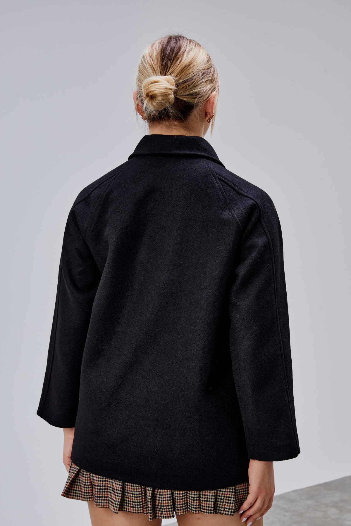 Siyah Oversize Fermuarlı Kaşe Ceket