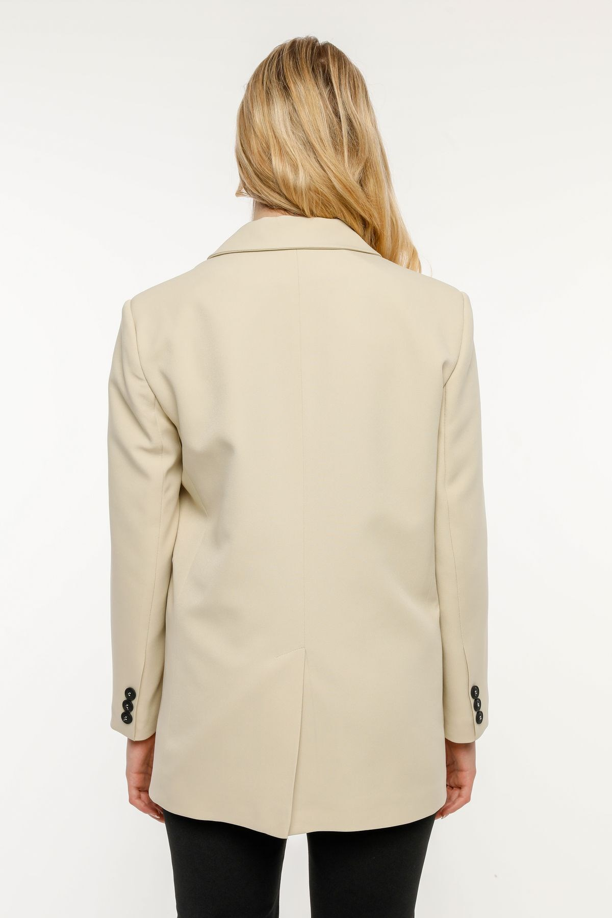 Taş Rengi Kadın Düğmeli Oversize Blazer Ceket