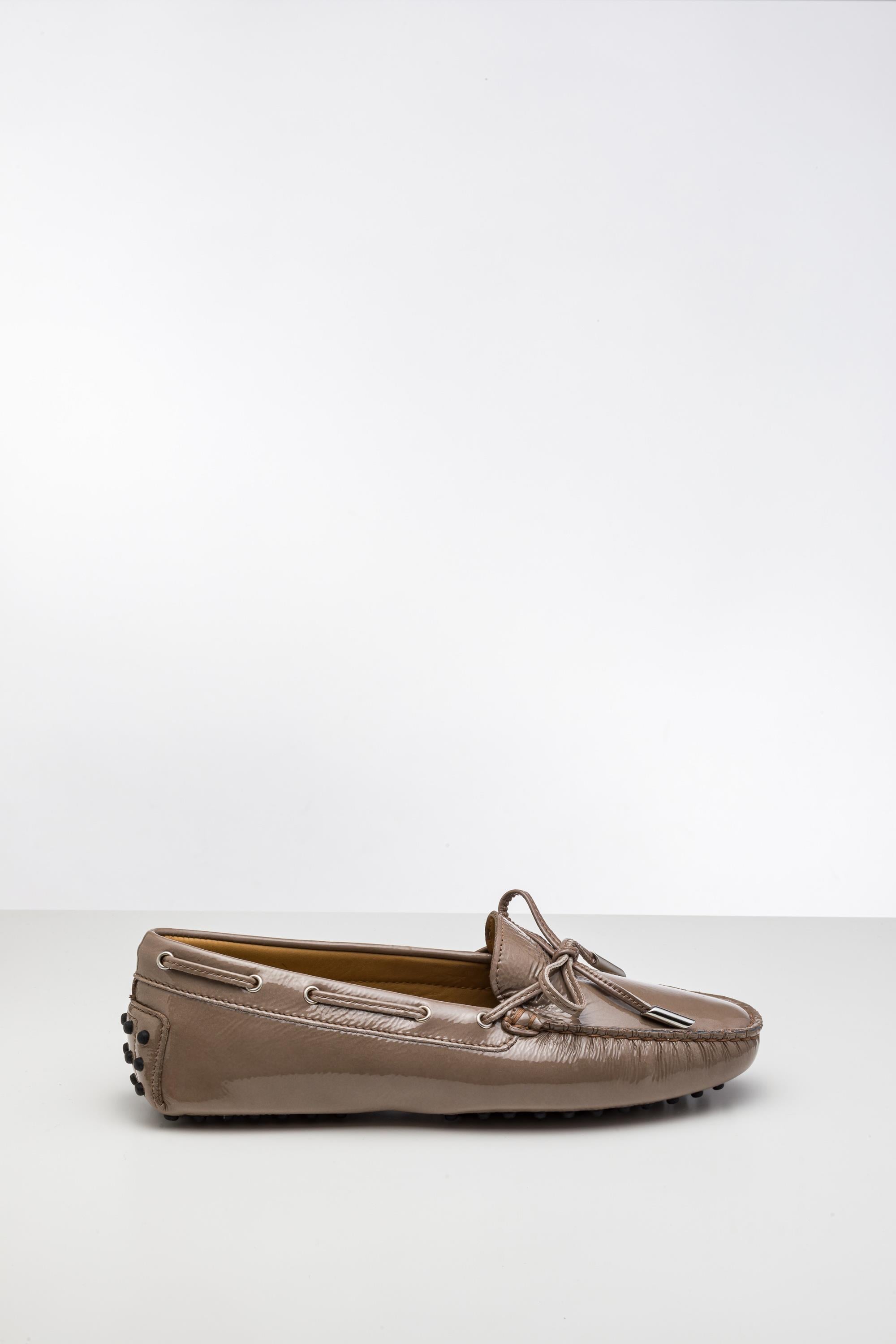 TAUPE 40011