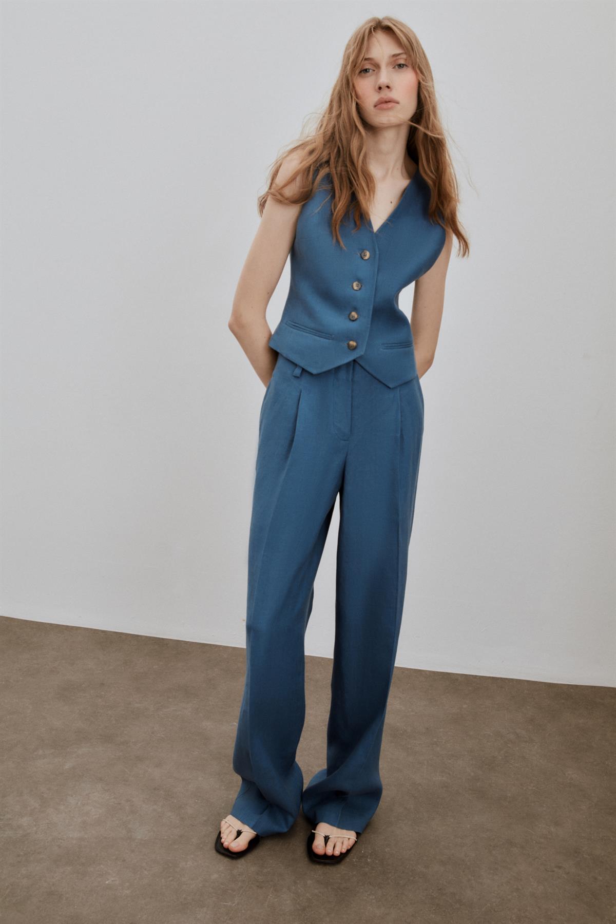 Blue Oversize Linen Pants