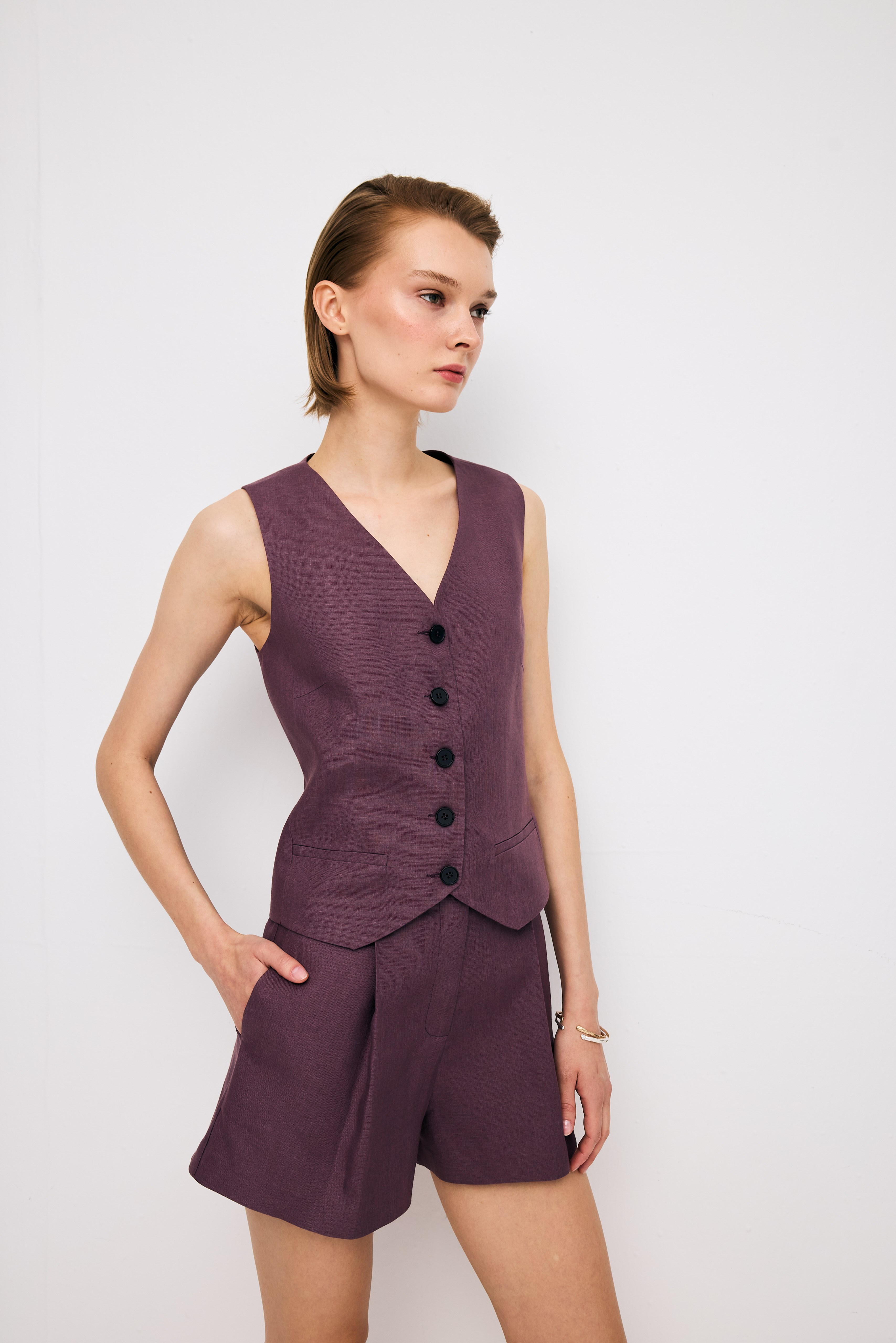 Linen Plum Short