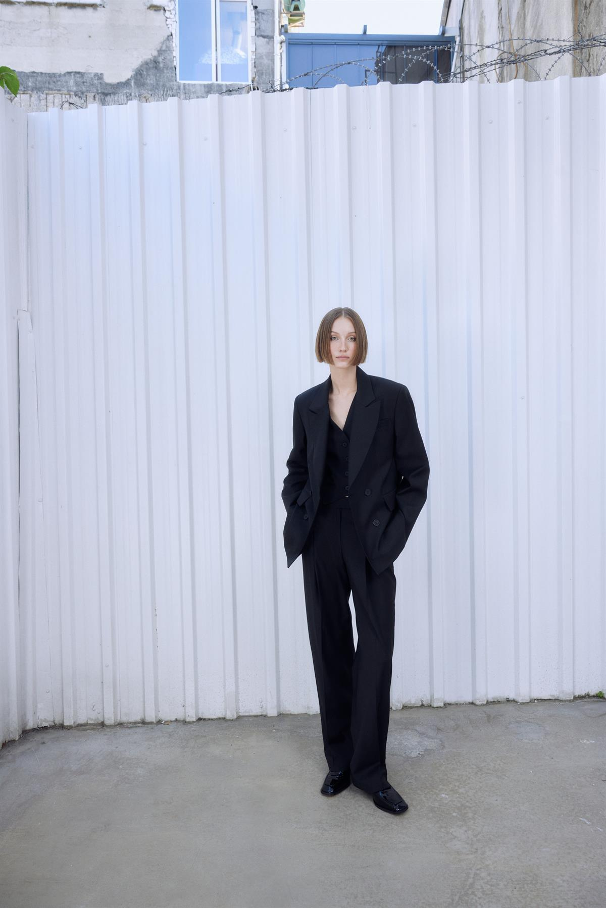 Plated Wool Black Pants