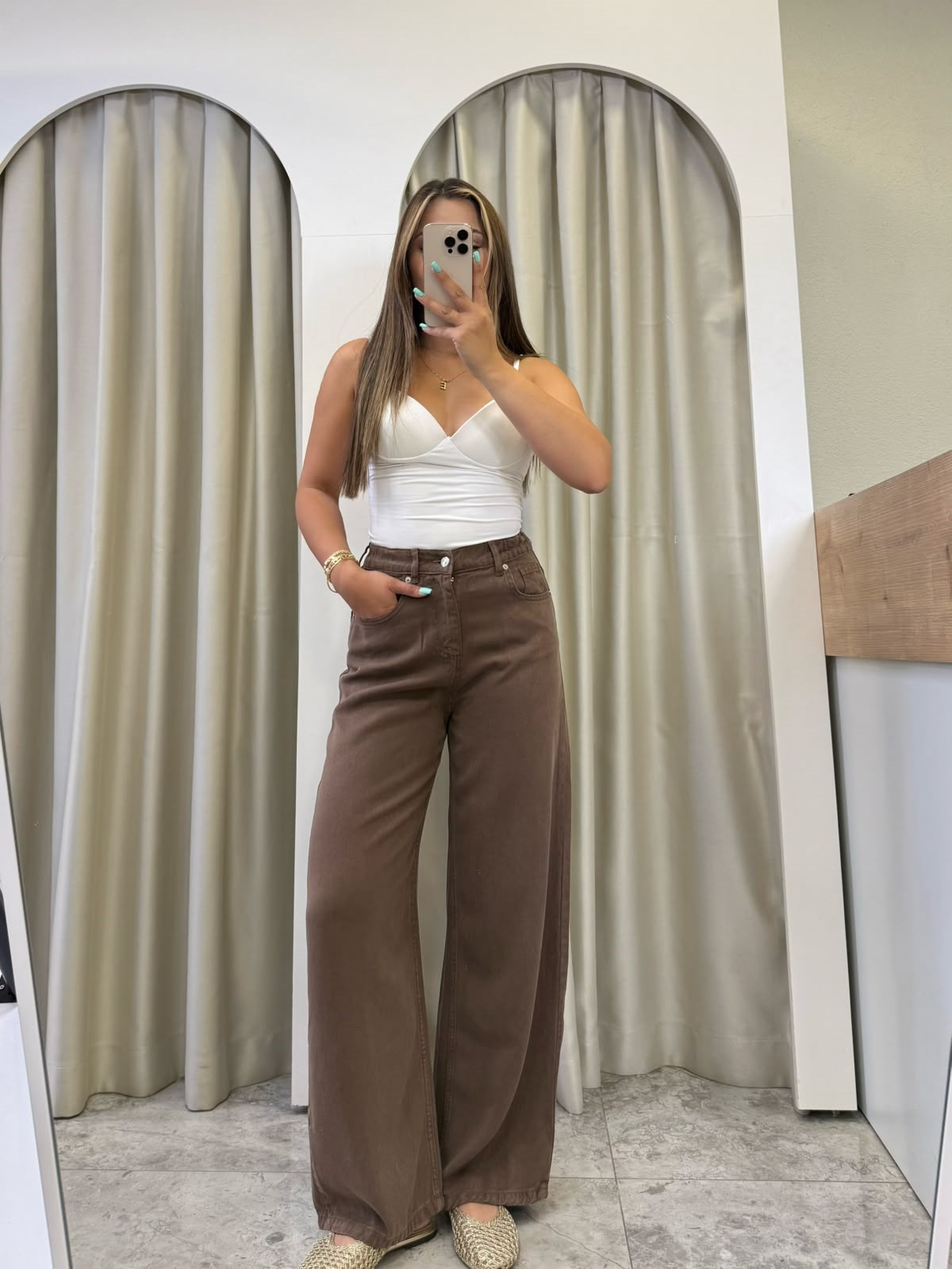 Adora Kahve Beli Lastikli Tensel Jean