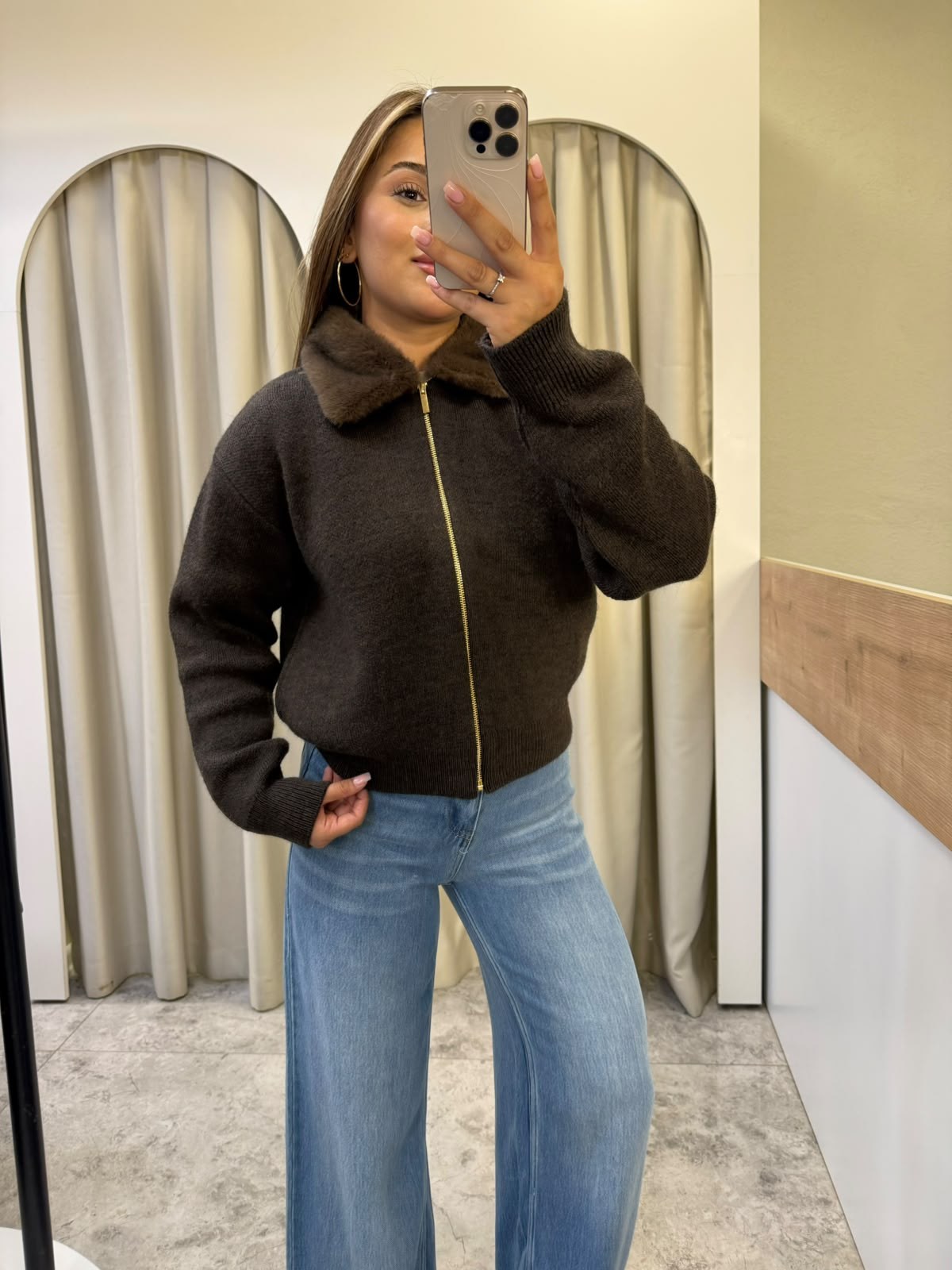 Auren Kahve Peluş Yaka Triko Hırka