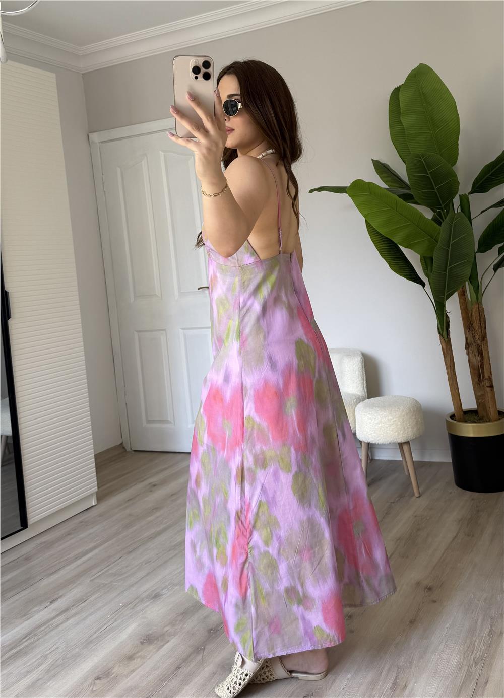 Batik Sırt Dekolteli Elbise