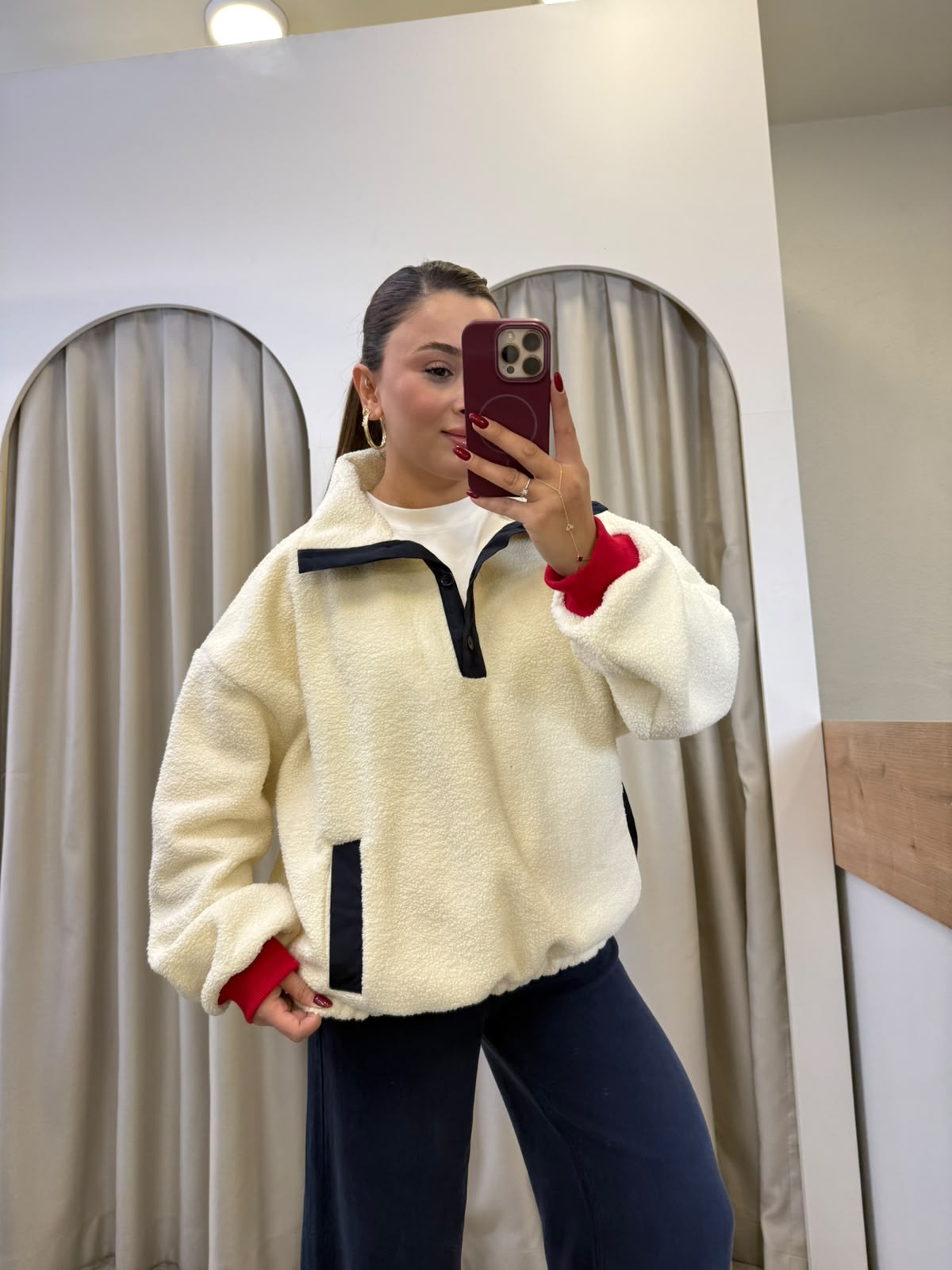 Bear Ekru Lacivert Ayıcık Bakılı Polar Sweatshirt