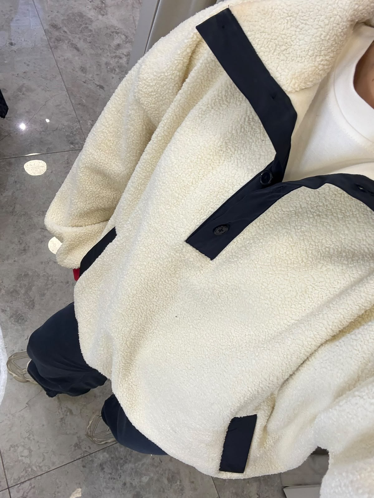 Bear Ekru Lacivert Ayıcık Bakılı Polar Sweatshirt