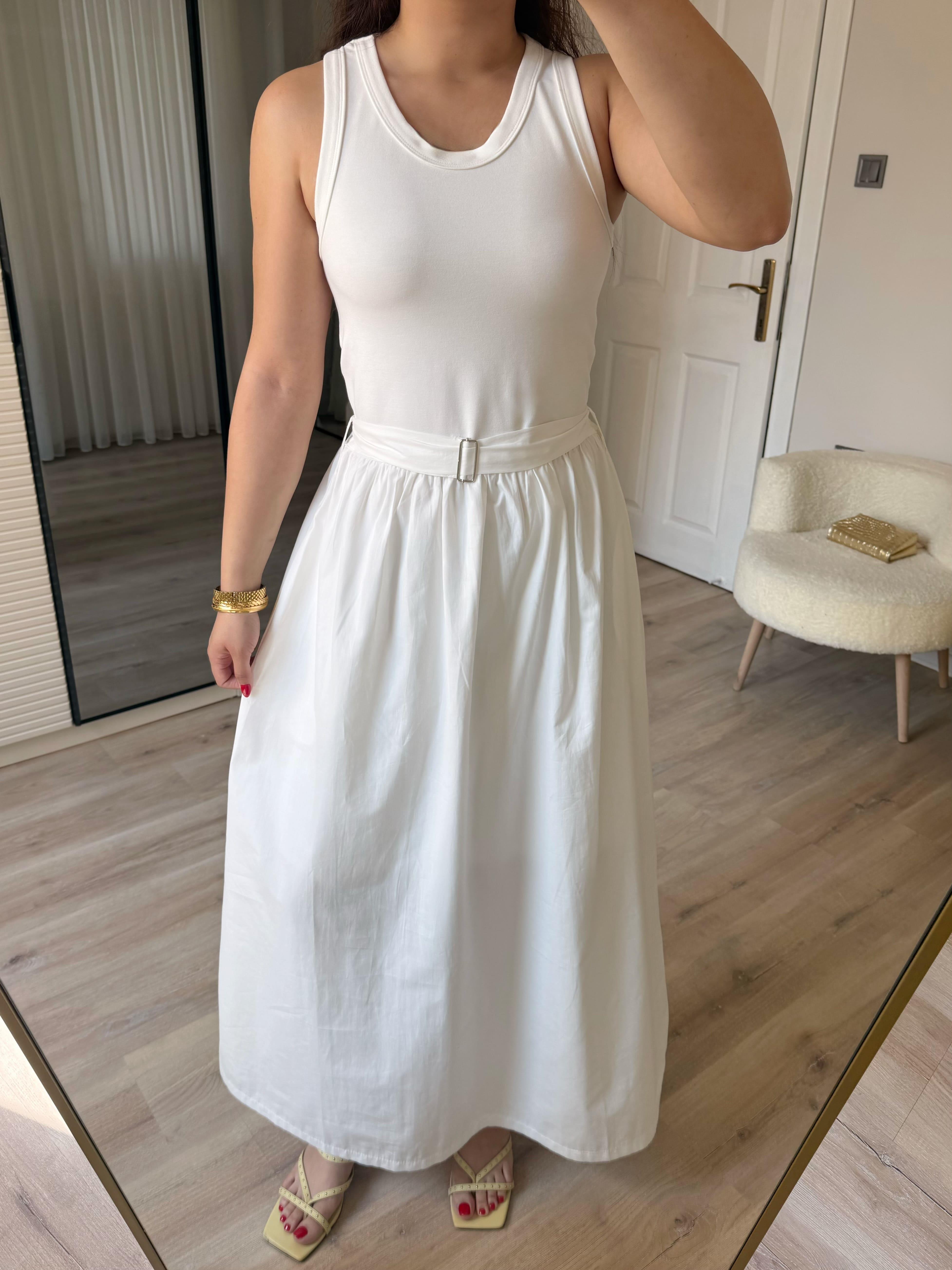 Beyaz Marka Model Kemerli Elbise