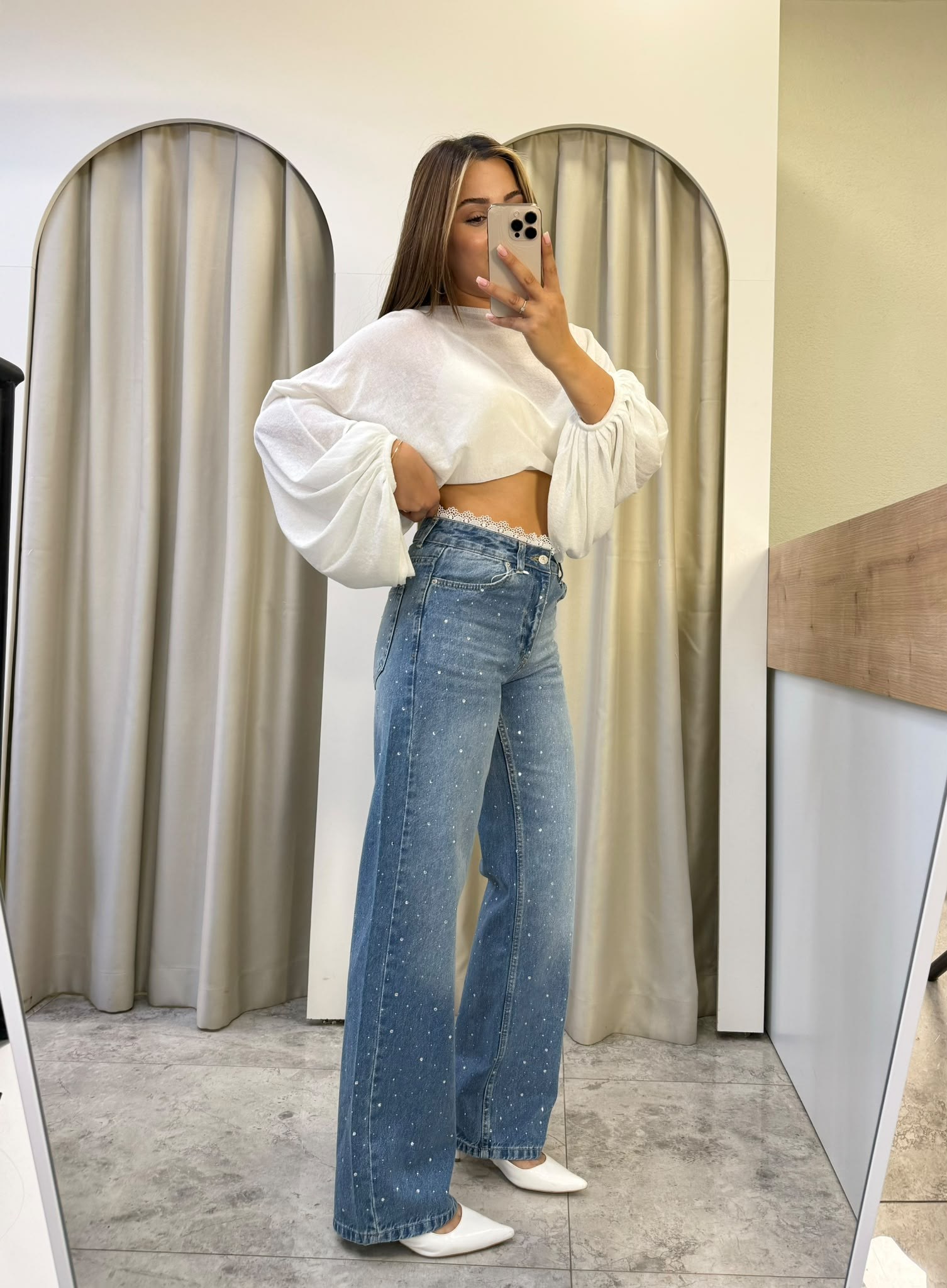 Dakota Beli Dantel Detay Boru Paça Taşlı Jean