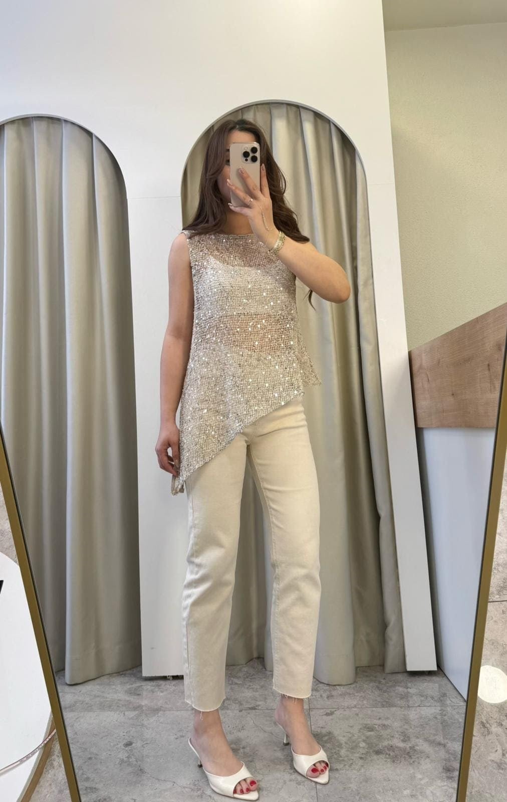 Hailey Ekru Pul Detaylı File Bluz