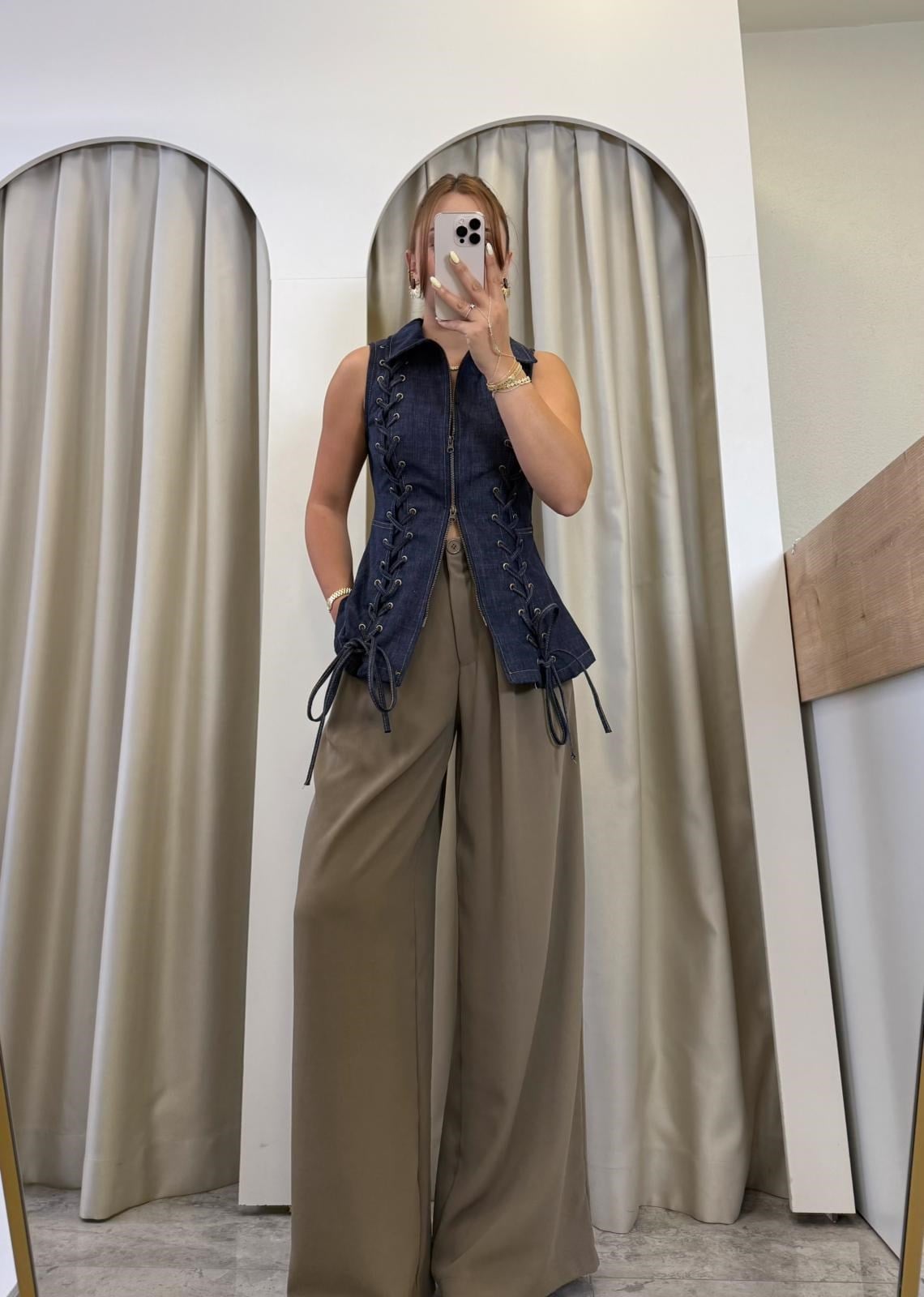 Helen Kuşgözü Detaylı Fermuarlı Denim Yelek