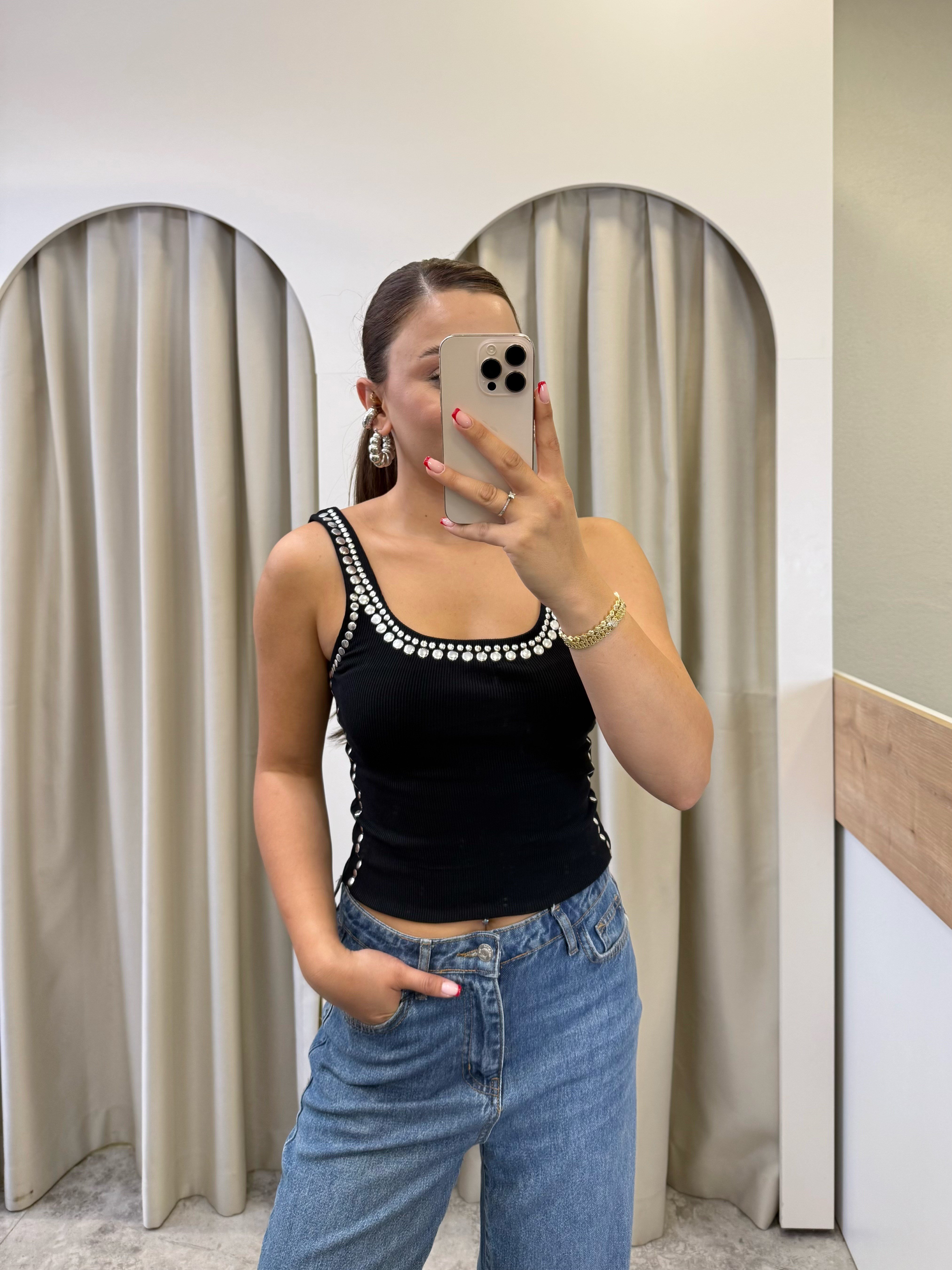 Jazzy Siyah Zımbalı Fitilli Atlet