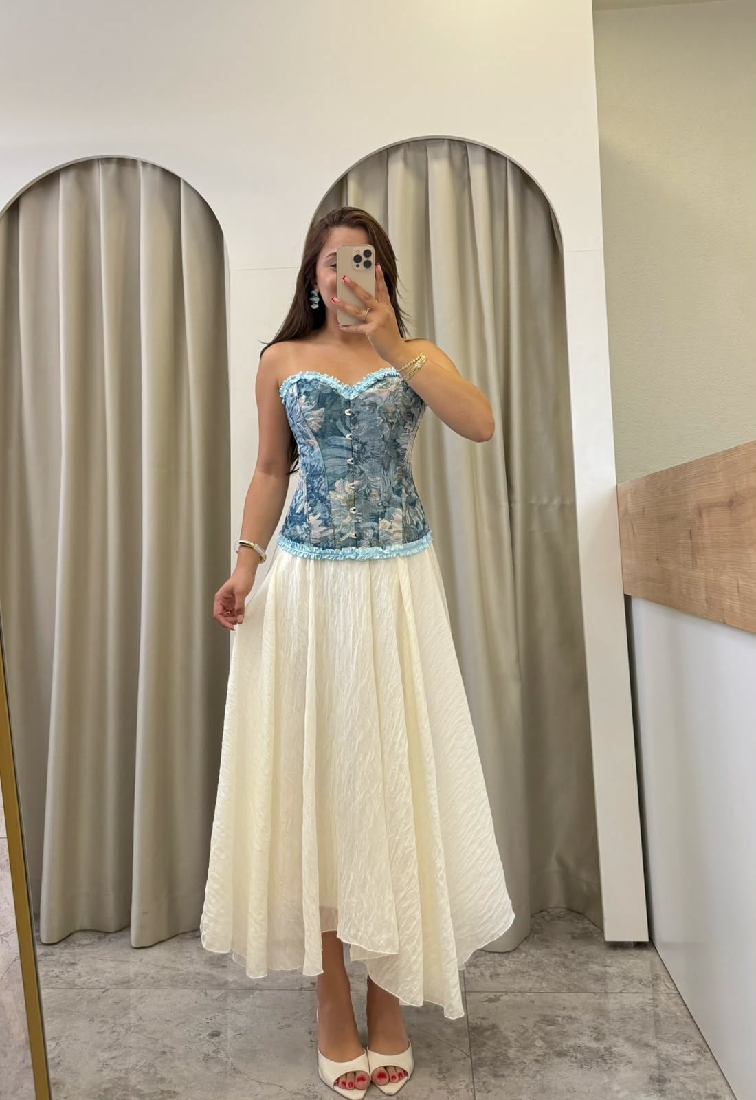 Madame Mavi Desenli İthal Korse