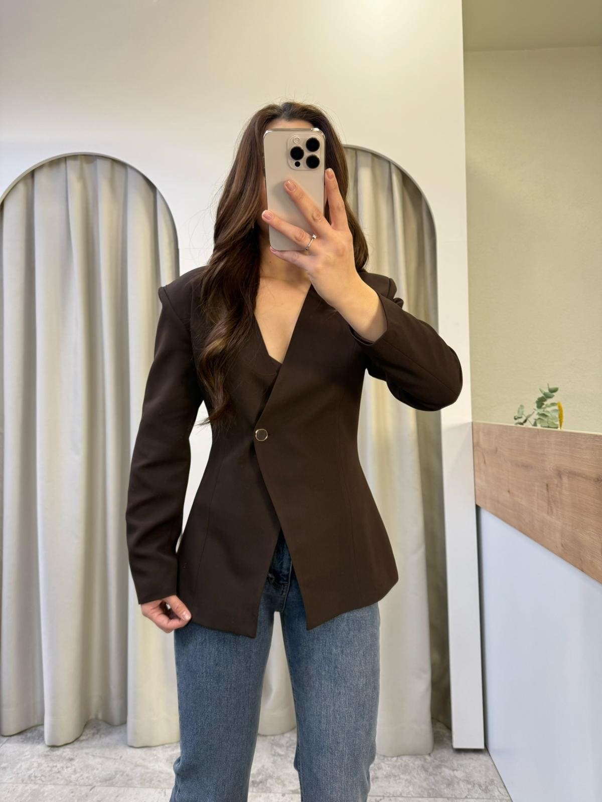 Meysi Belden Oturtmalı Vatkalı Blazer Kahve