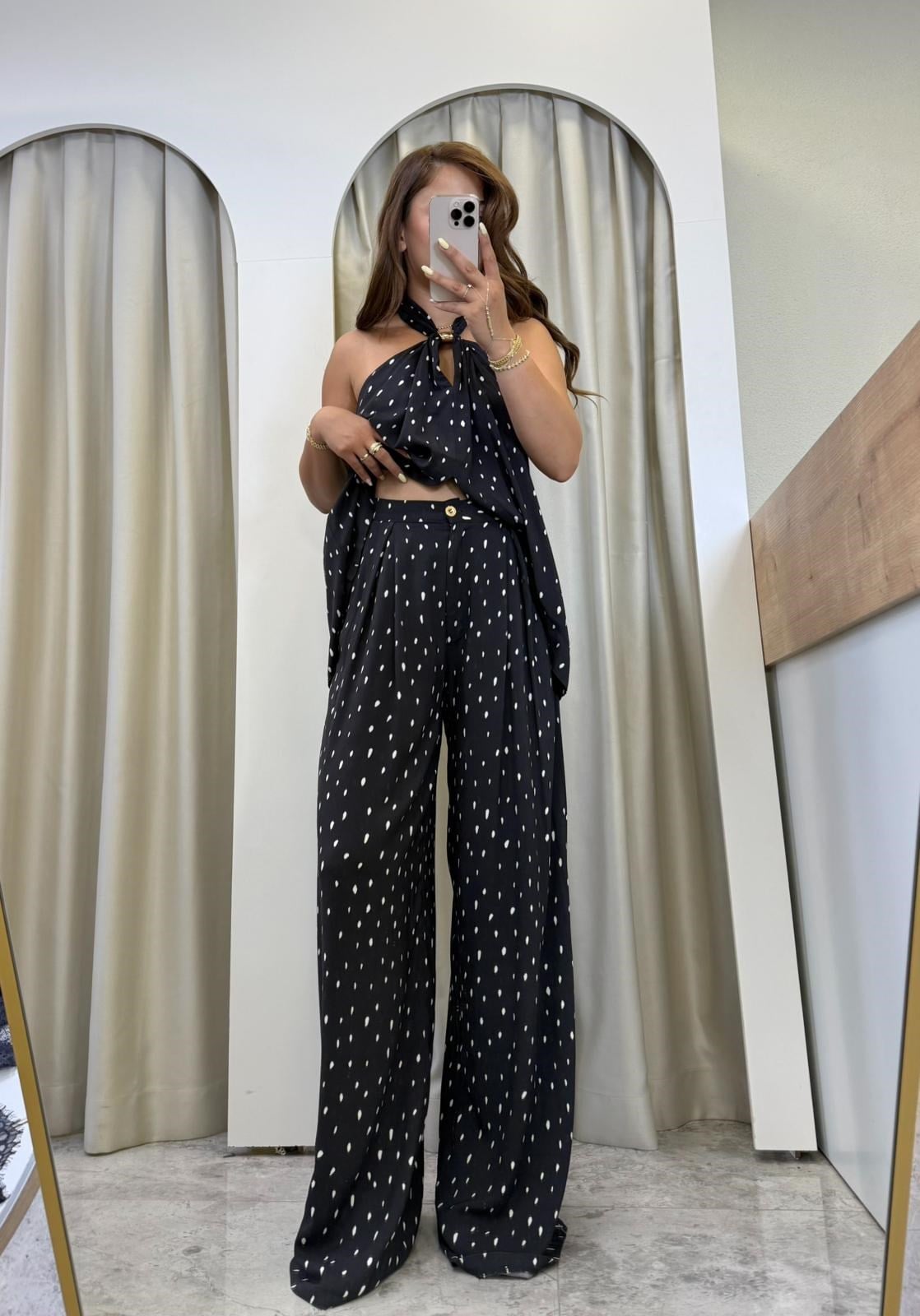 Pomela Siyah Puantiye Desen Takım