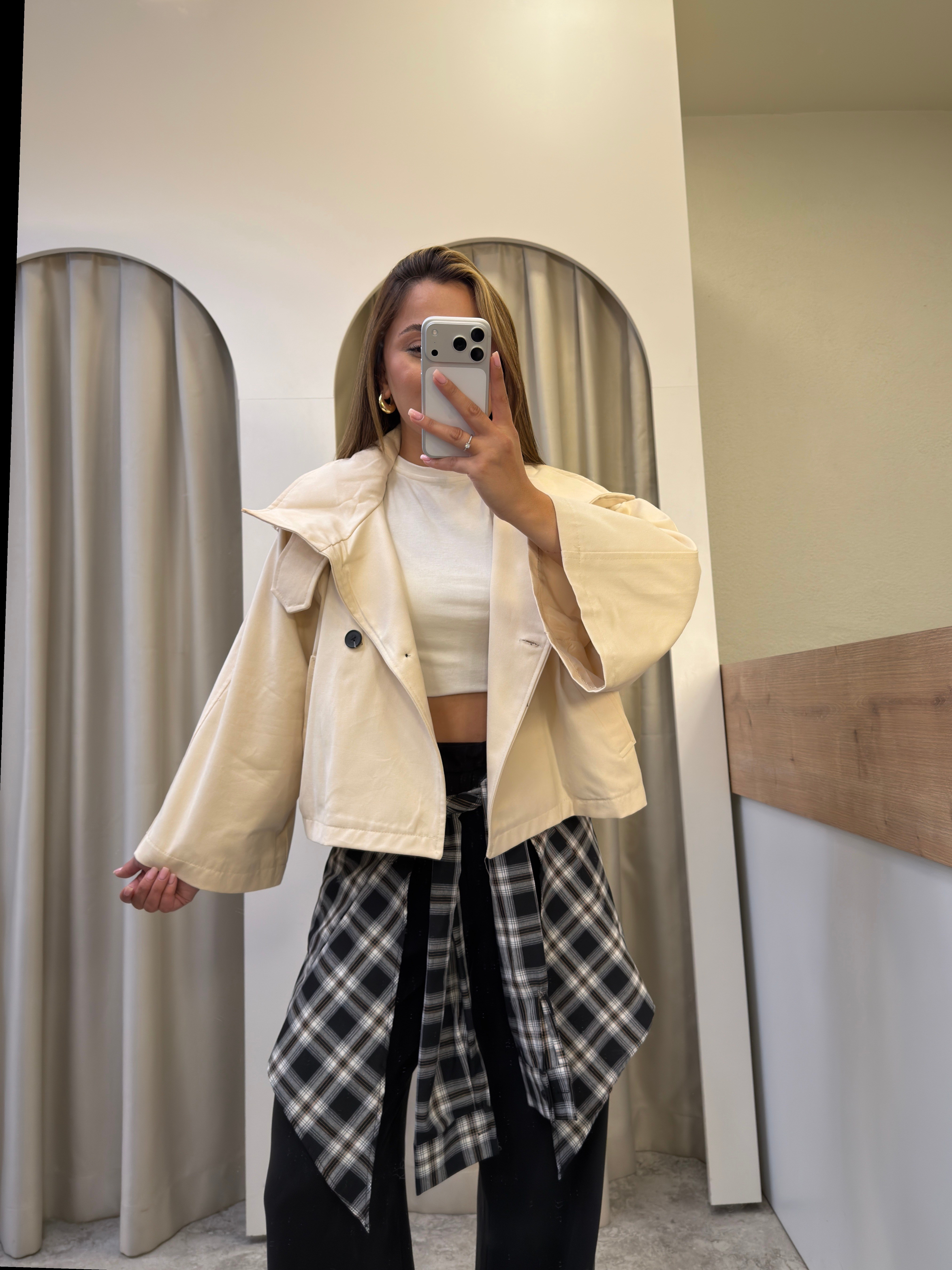 Roxy Ekru Dik Kemerli Yaka Trenç