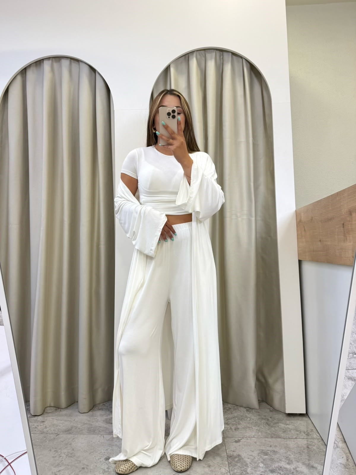 Savana Beyaz Yumuşak Dokulu Üçlü Kimono Takım