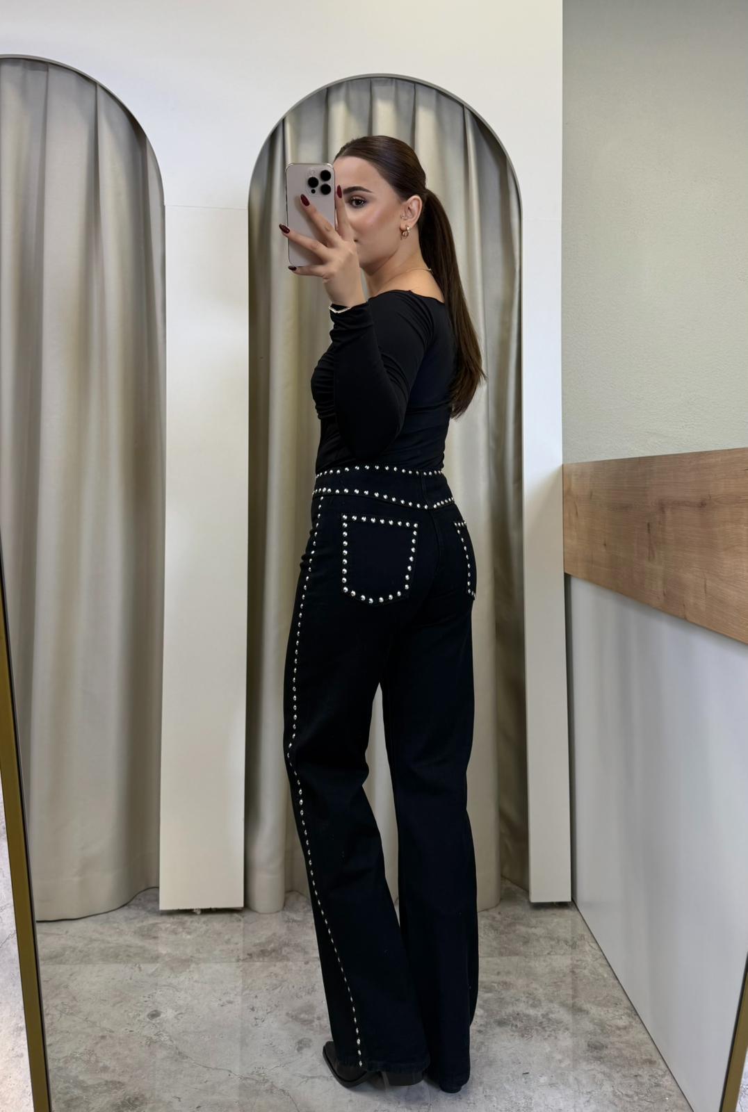 Siyah Zımbalı Wide Leg Jean