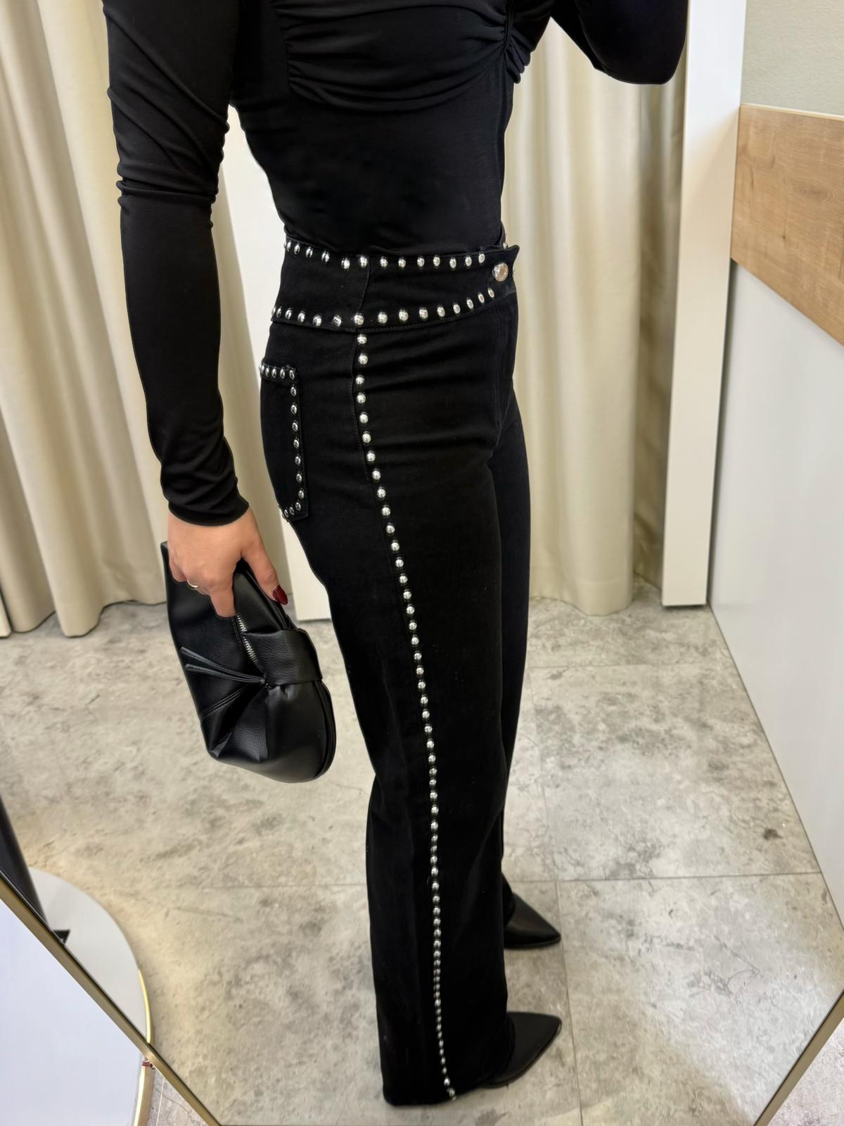Siyah Zımbalı Wide Leg Jean