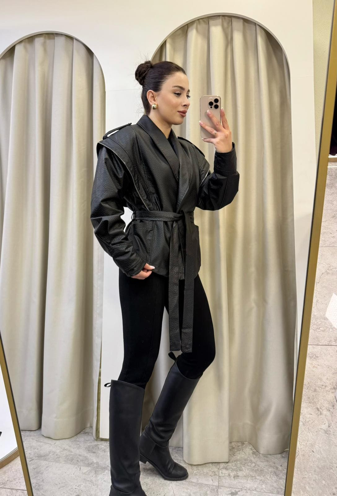 Sophie Siyah Kuşaklı Deri Ceket