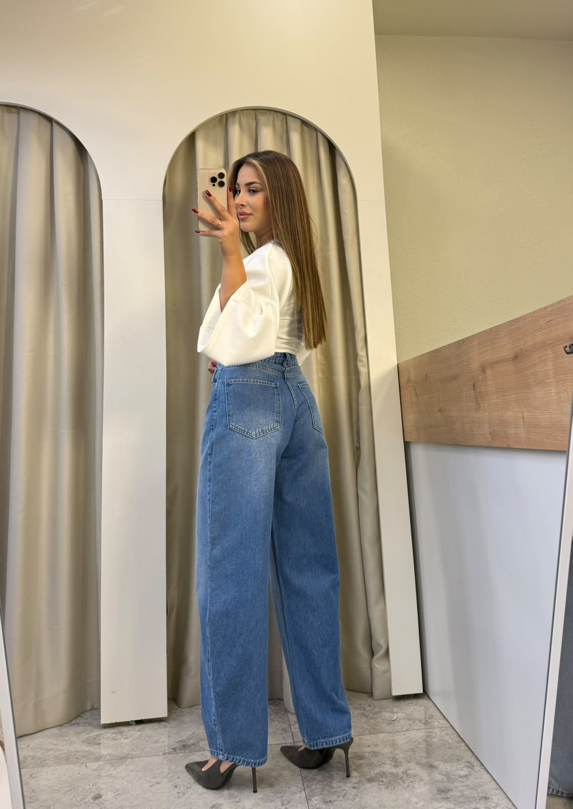 Teona Mavi Yüksel Bel Barrel Jean