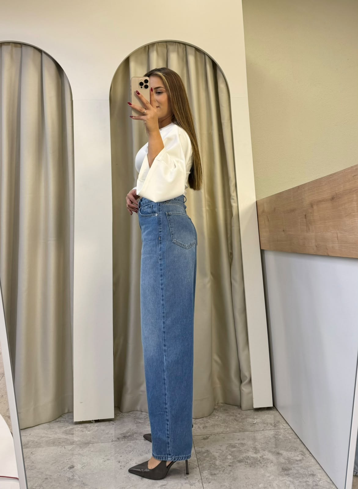 Teona Mavi Yüksel Bel Barrel Jean