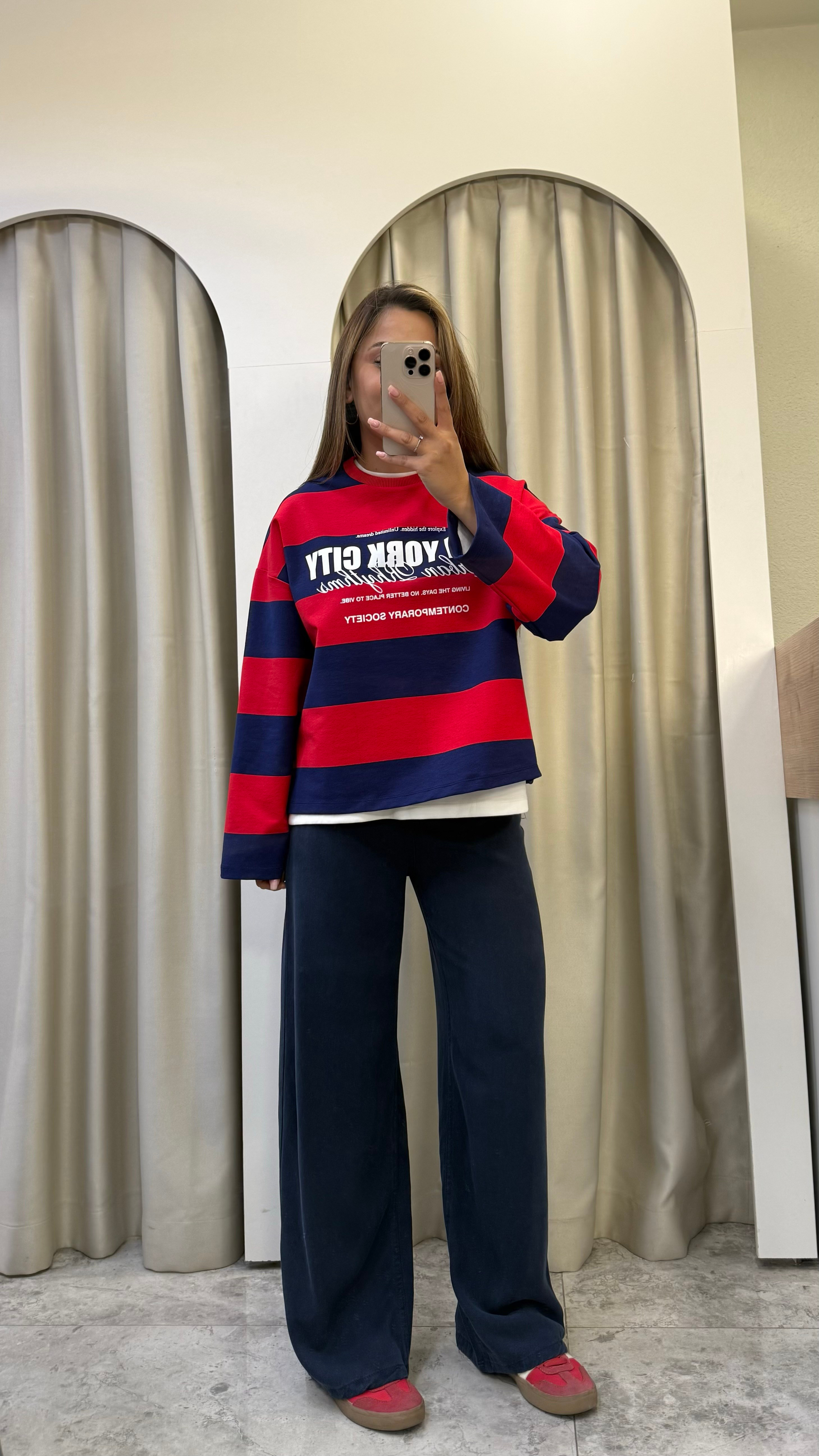 Valen Seri Baskılı Çizgili Sweatshirt Lacivert-Kırmızı
