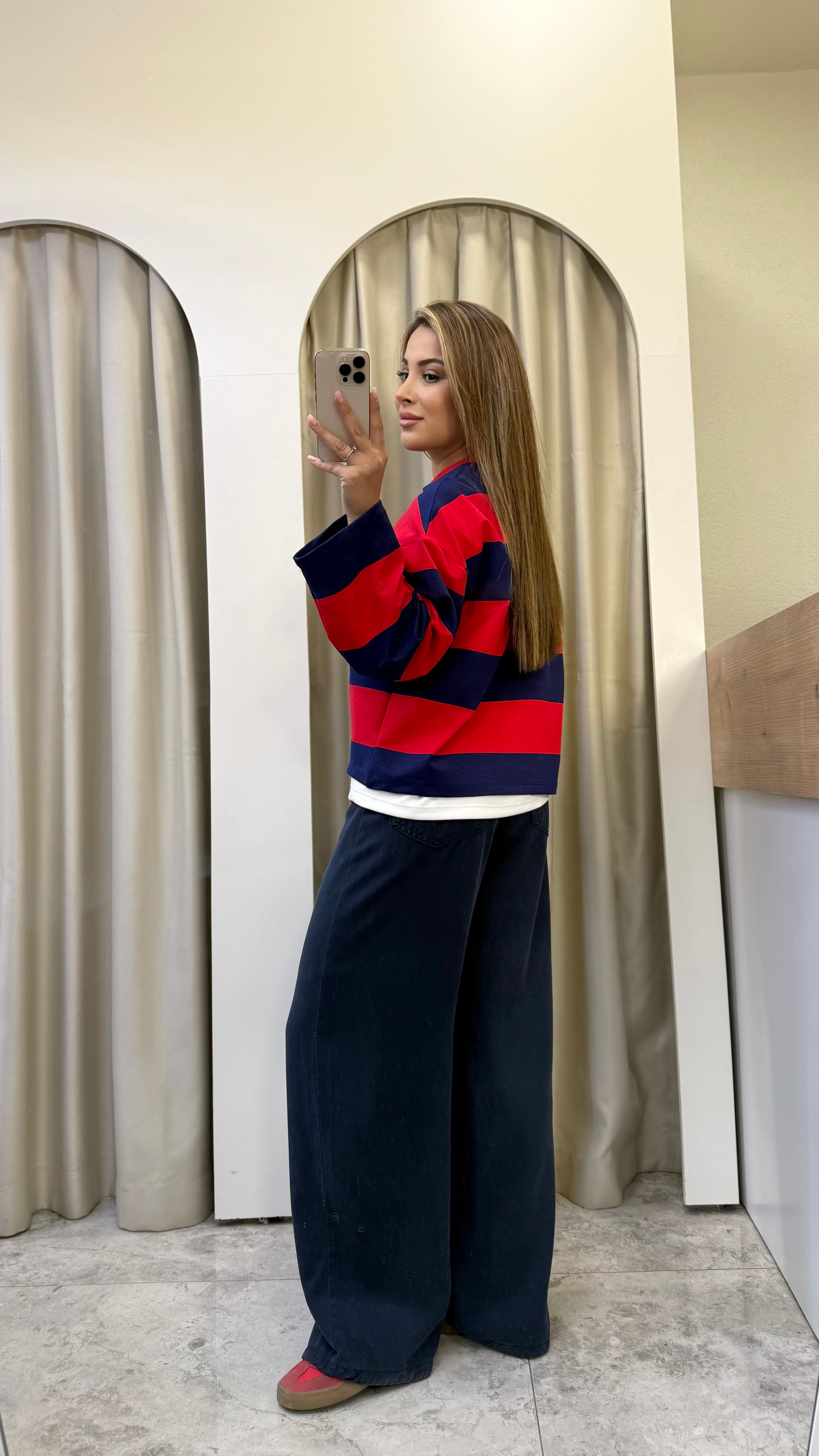 Valen Seri Baskılı Çizgili Sweatshirt Lacivert-Kırmızı