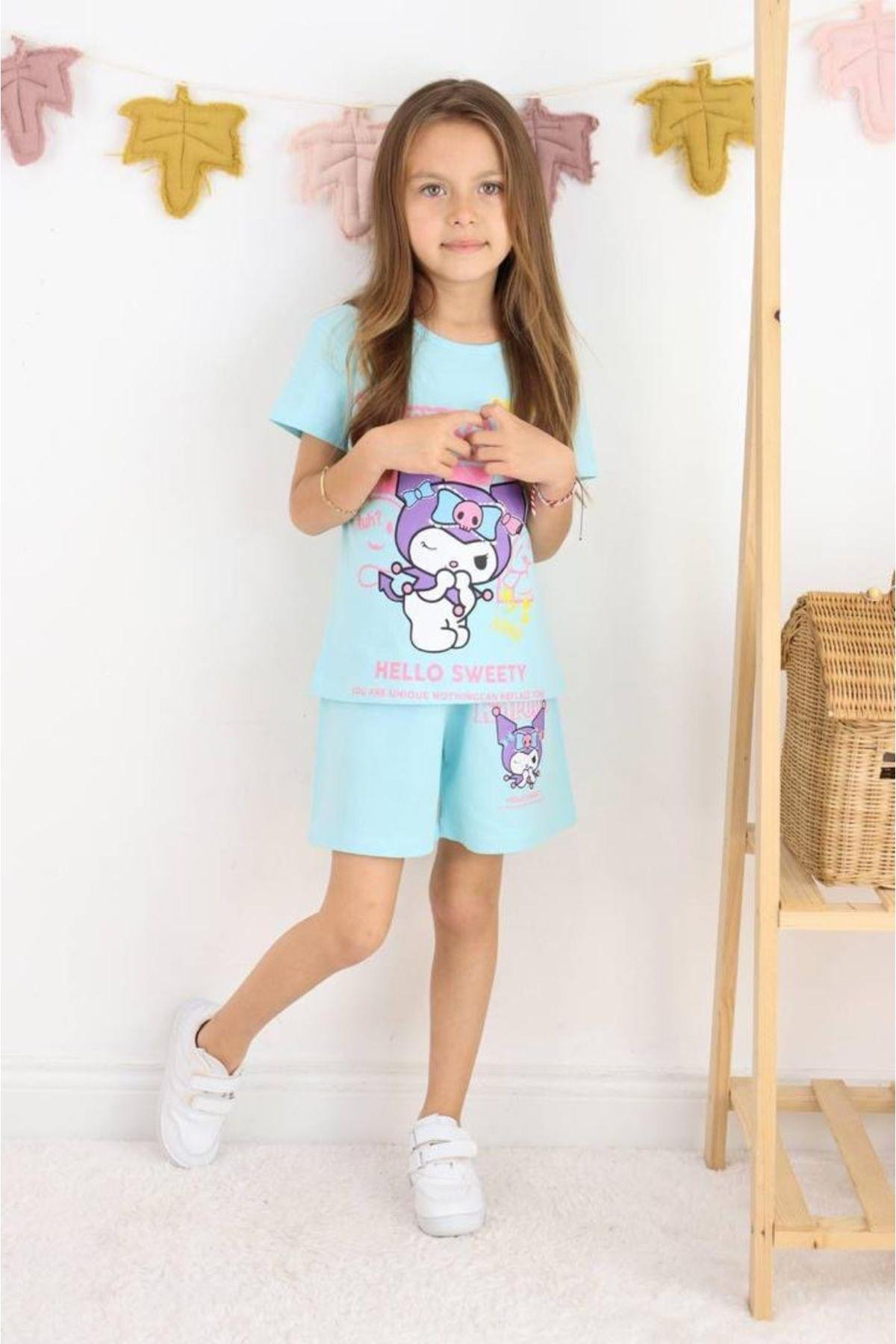 Karakter Baskılı T-shirt ve Şortlu Alt Üst Kız Çocuk Takım (3-12 Yaş)