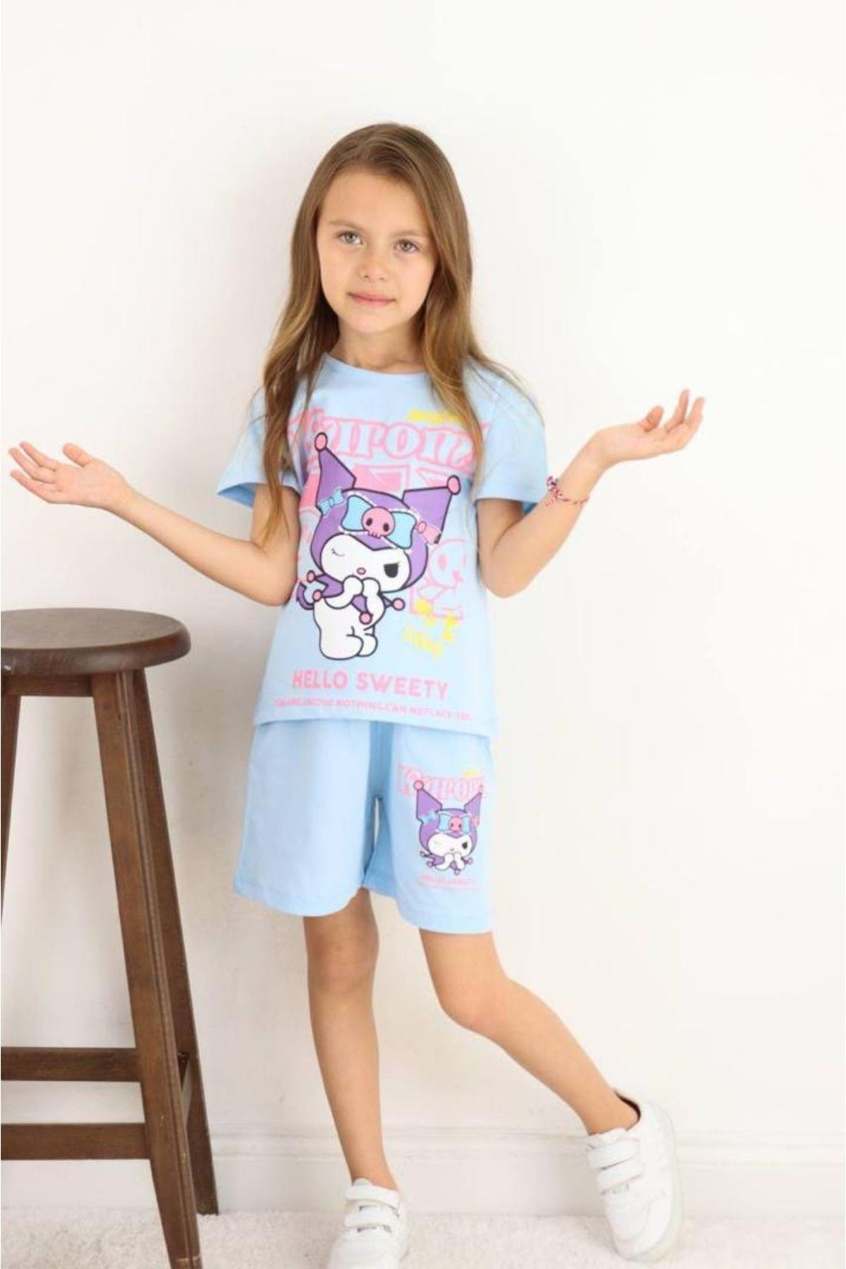 Karakter Baskılı T-shirt ve Şortlu Alt Üst Kız Çocuk Takım (3-12 Yaş)