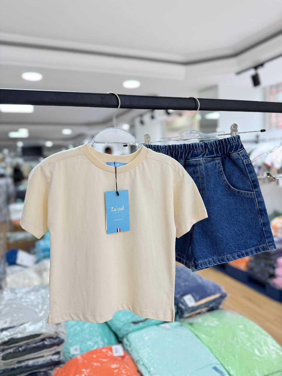 Laciel Paris Mavi Kot Şort ve Krem Tshirt Bayramlık Unisex 2 'liTakım