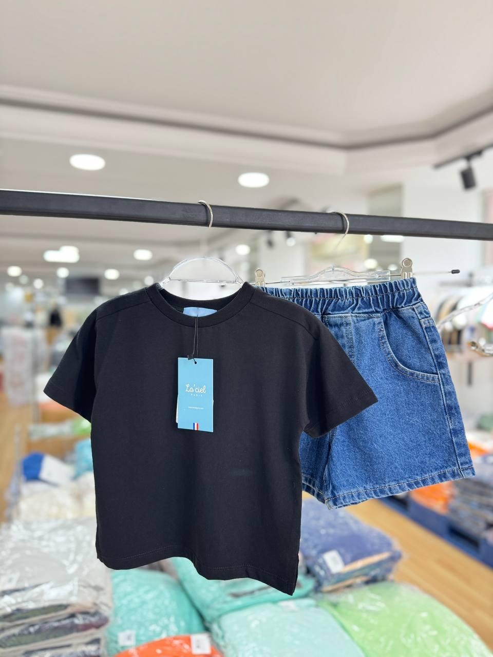Laciel Paris Mavi Kot Şort ve Siyah Tshirt Bayramlık Unisex 2 'liTakım