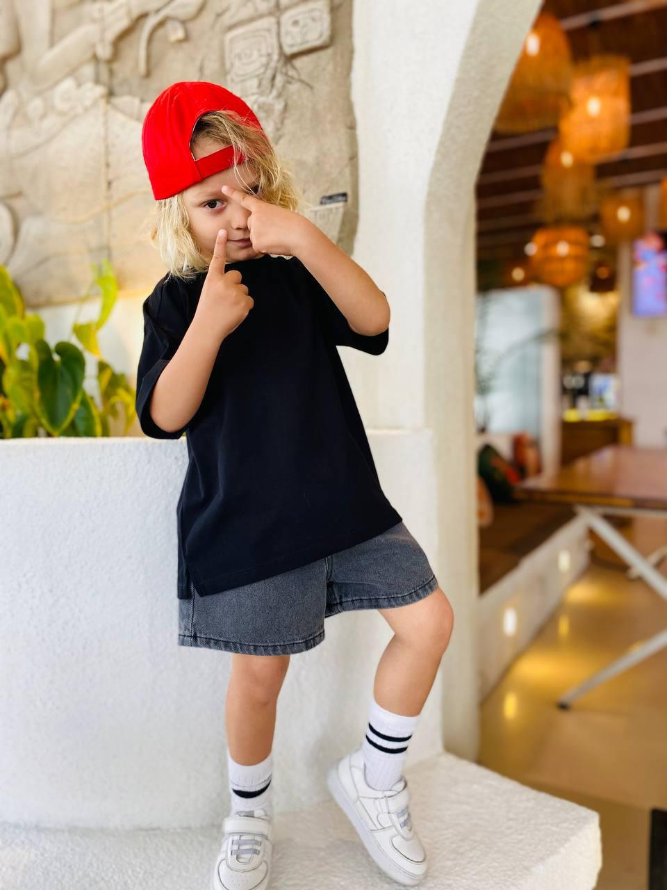 Mavi Kot Şort ve Siyah Tshirt Bayramlık Unisex 2 'liTakım
