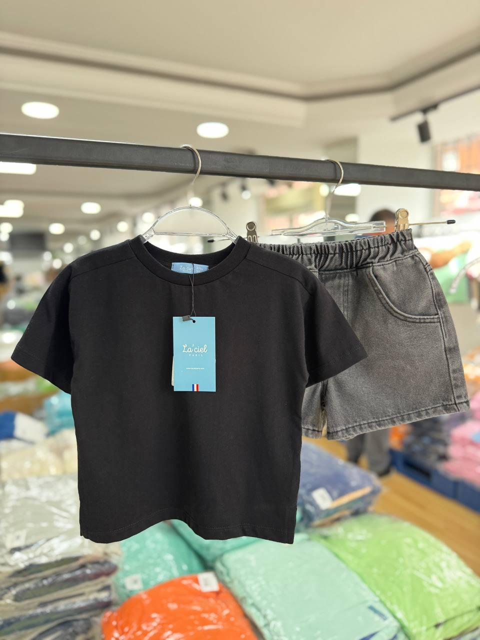 Mavi Kot Şort ve Siyah Tshirt Bayramlık Unisex 2 'liTakım