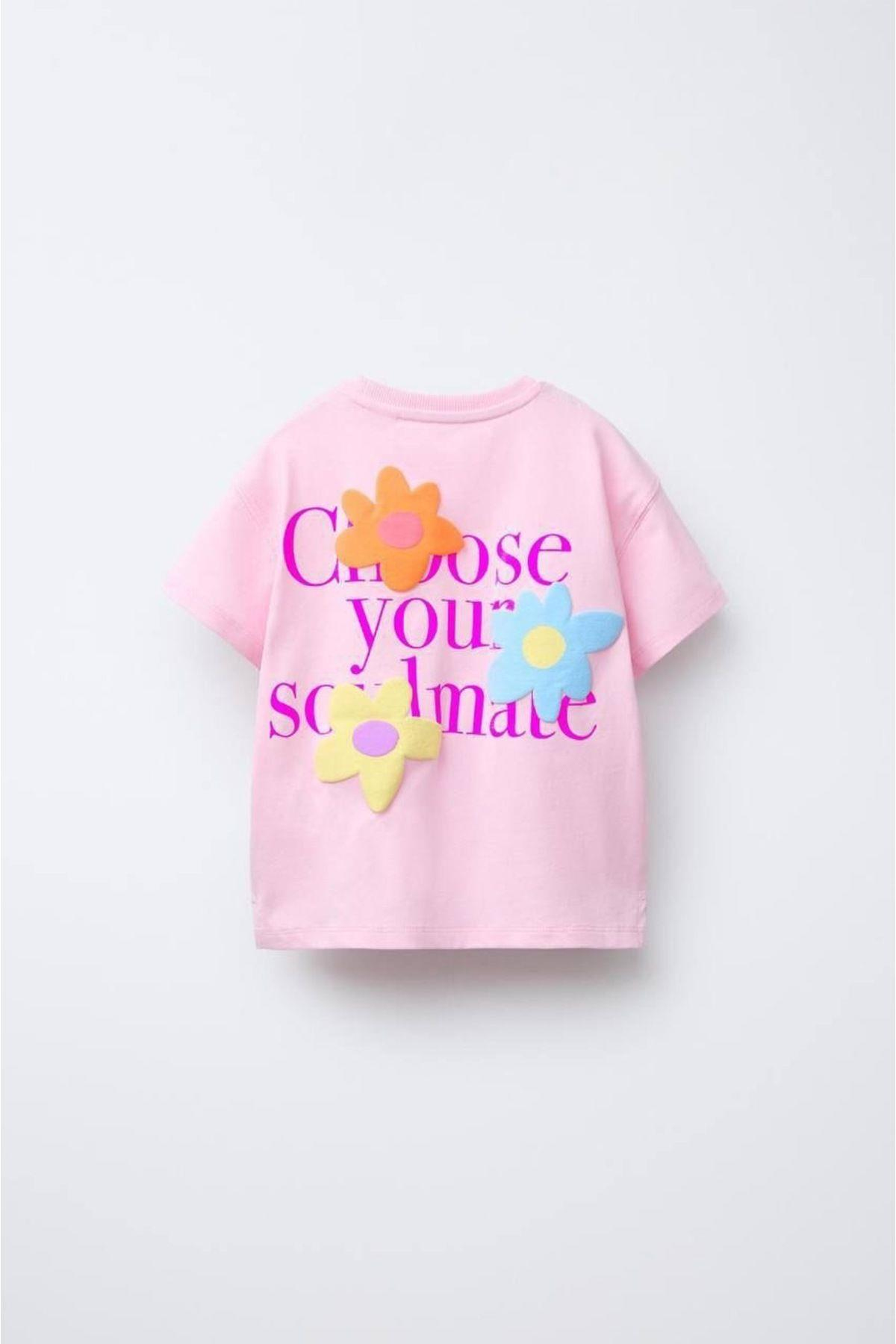 Sırt Baskılı T-shirt ve Şort Alt Üst Kız Çocuk Takım (3-10 Yaş)