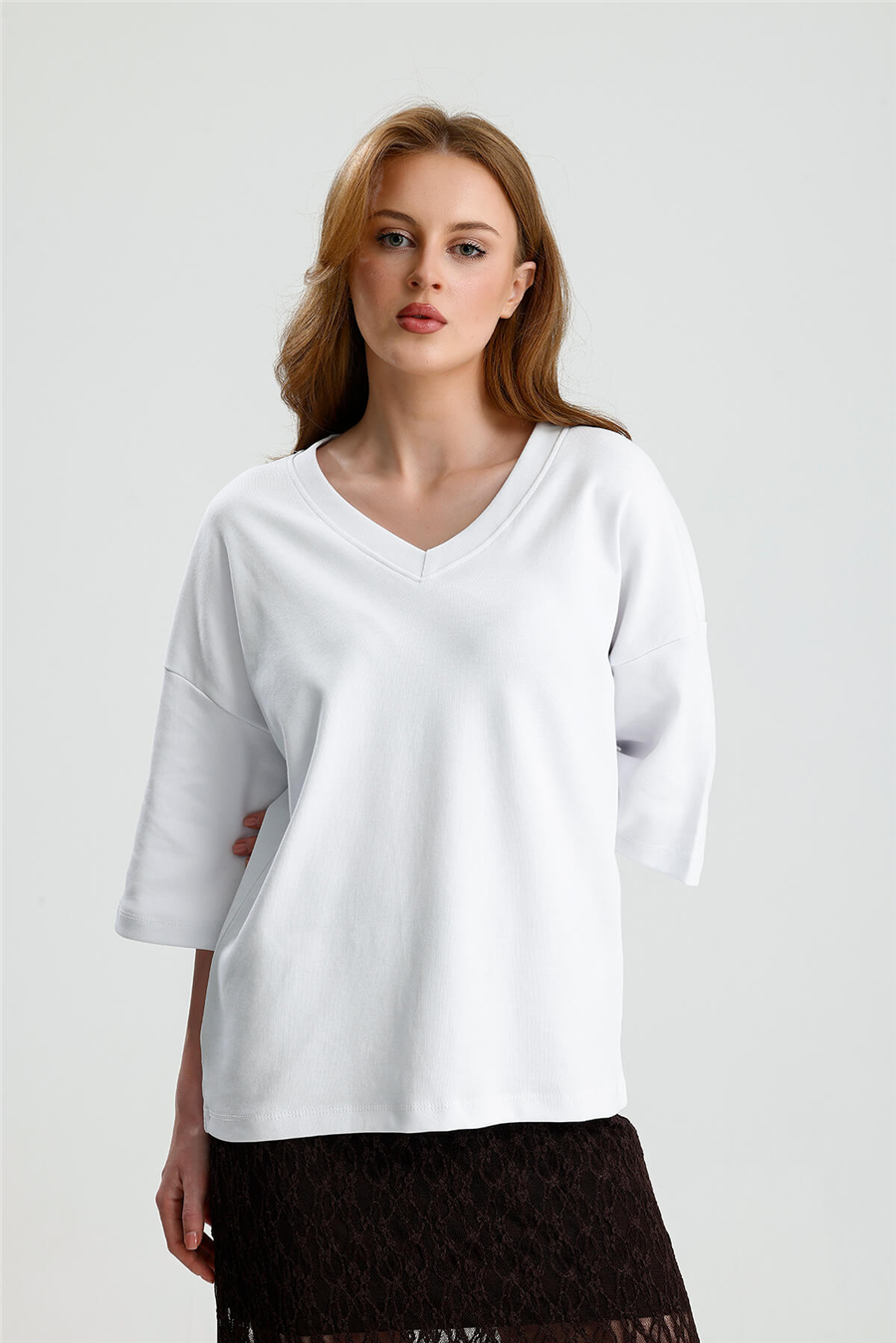 Beyaz  V Yaka Over Tshirt