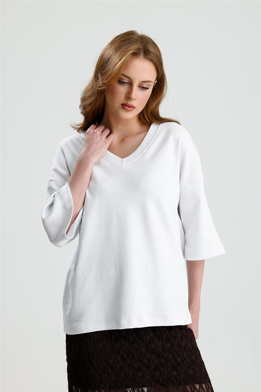 Beyaz  V Yaka Over Tshirt