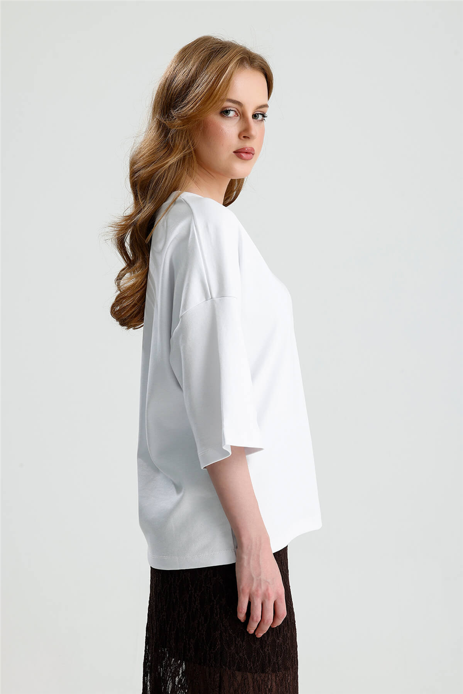Beyaz  V Yaka Over Tshirt