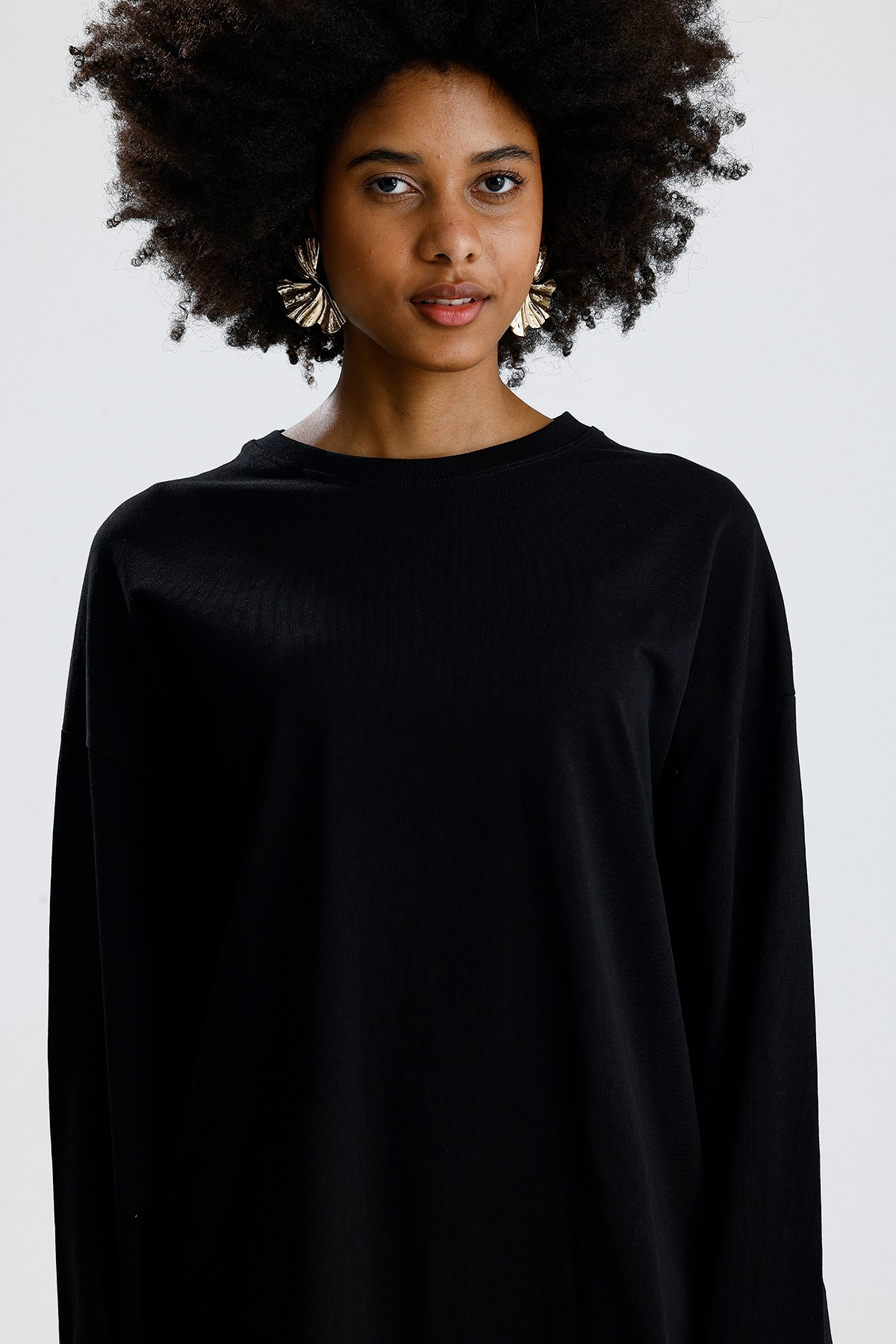 Oversize Siyah Uzun Kollu Tshirt