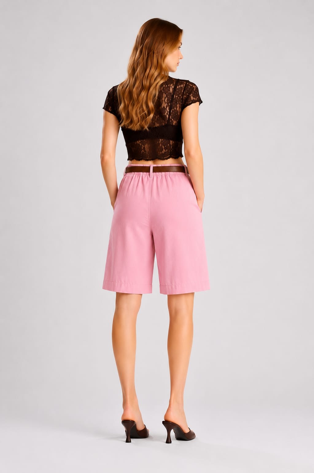 Pembe Bermuda Şort