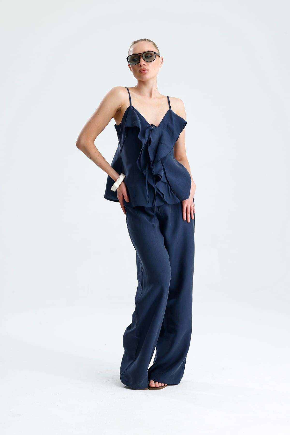 LAVANDA Ön Volanlı Bağcıklı Bluz Ve Pantolon İndigo Takım