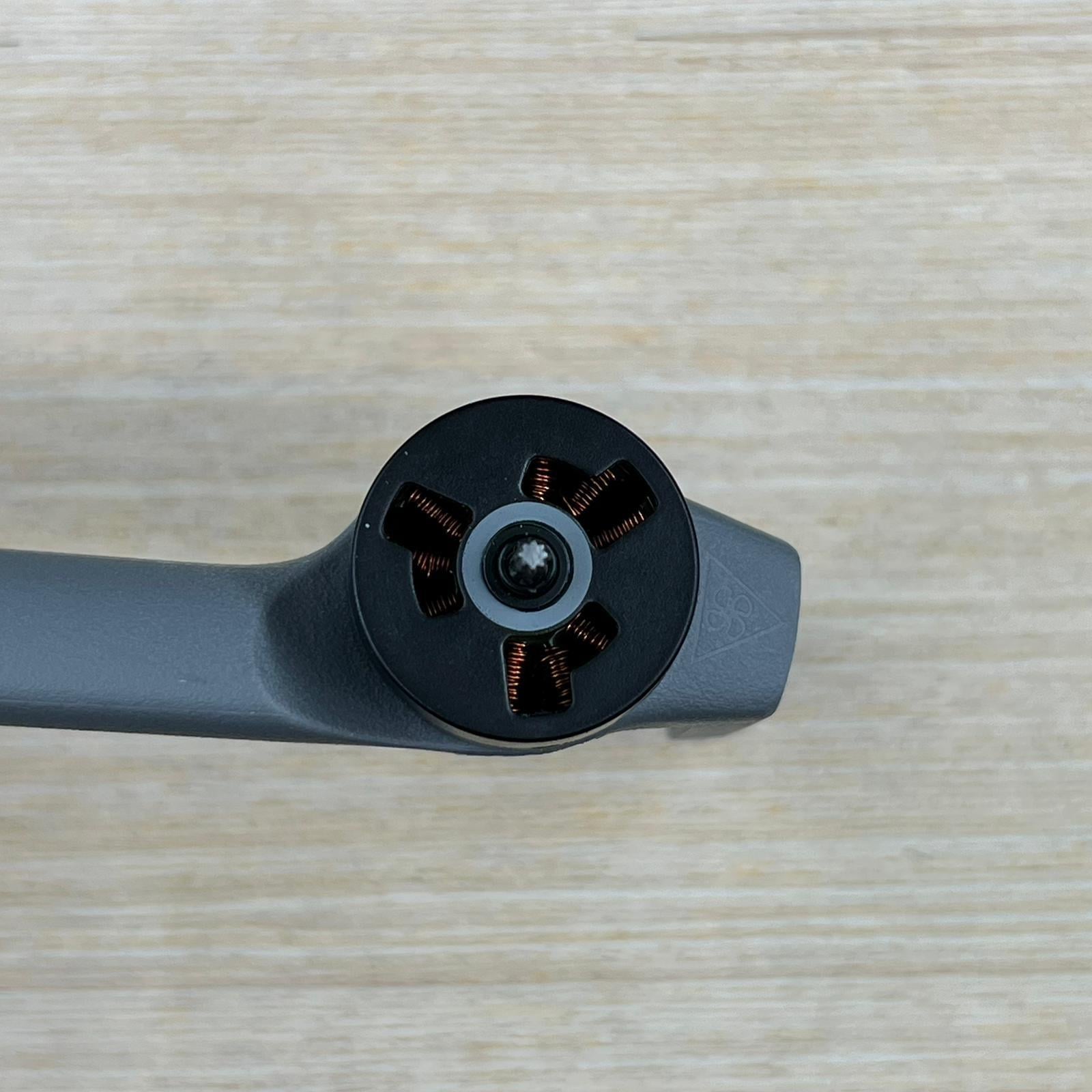 Djı Mini 5 Pro Ön Sol Motor Kol